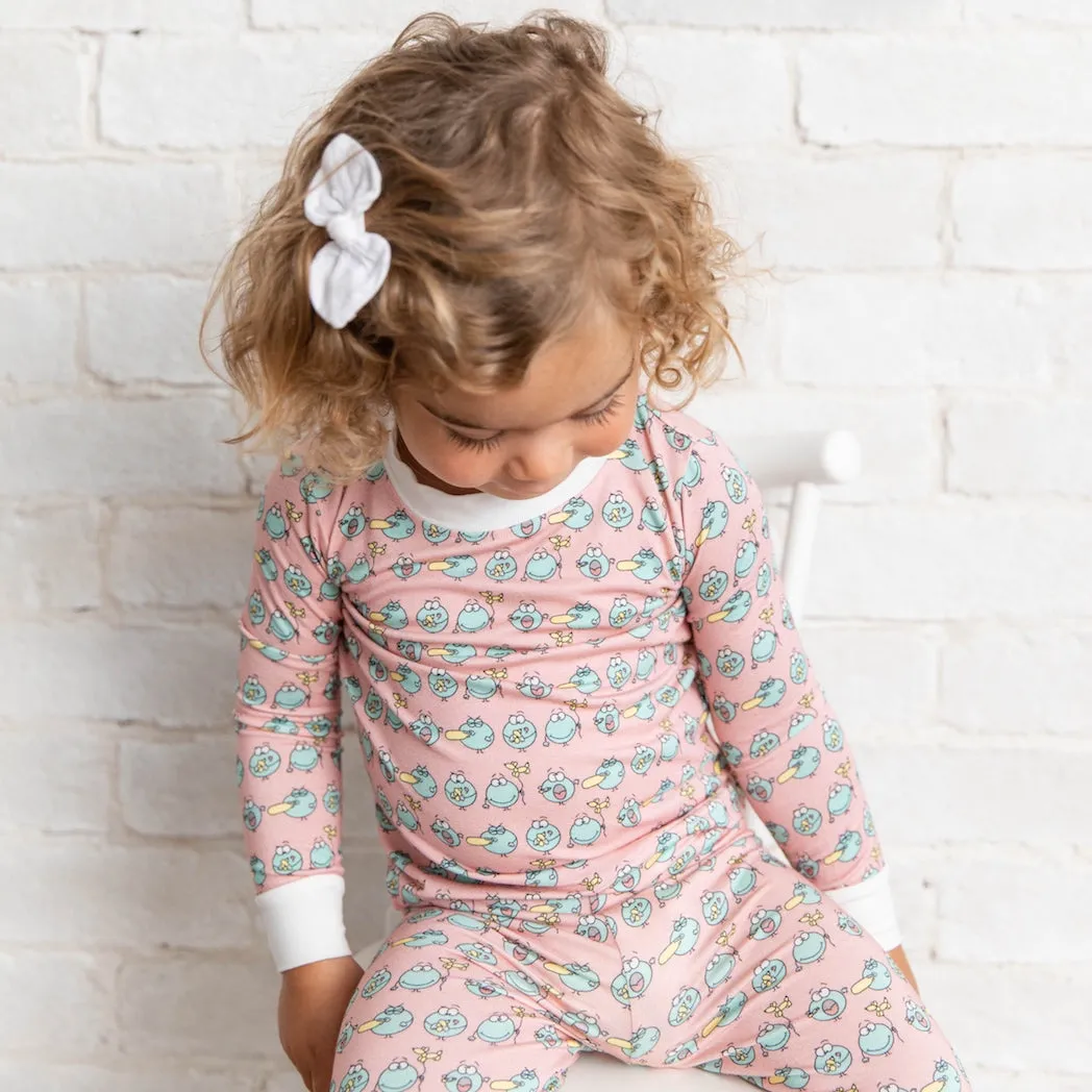 • Huff and Puff Balloons • ‘Sleep Tight’ Two-Piece Bamboo Pajama and Playtime Set