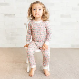 • Huff and Puff Balloons • ‘Sleep Tight’ Two-Piece Bamboo Pajama and Playtime Set