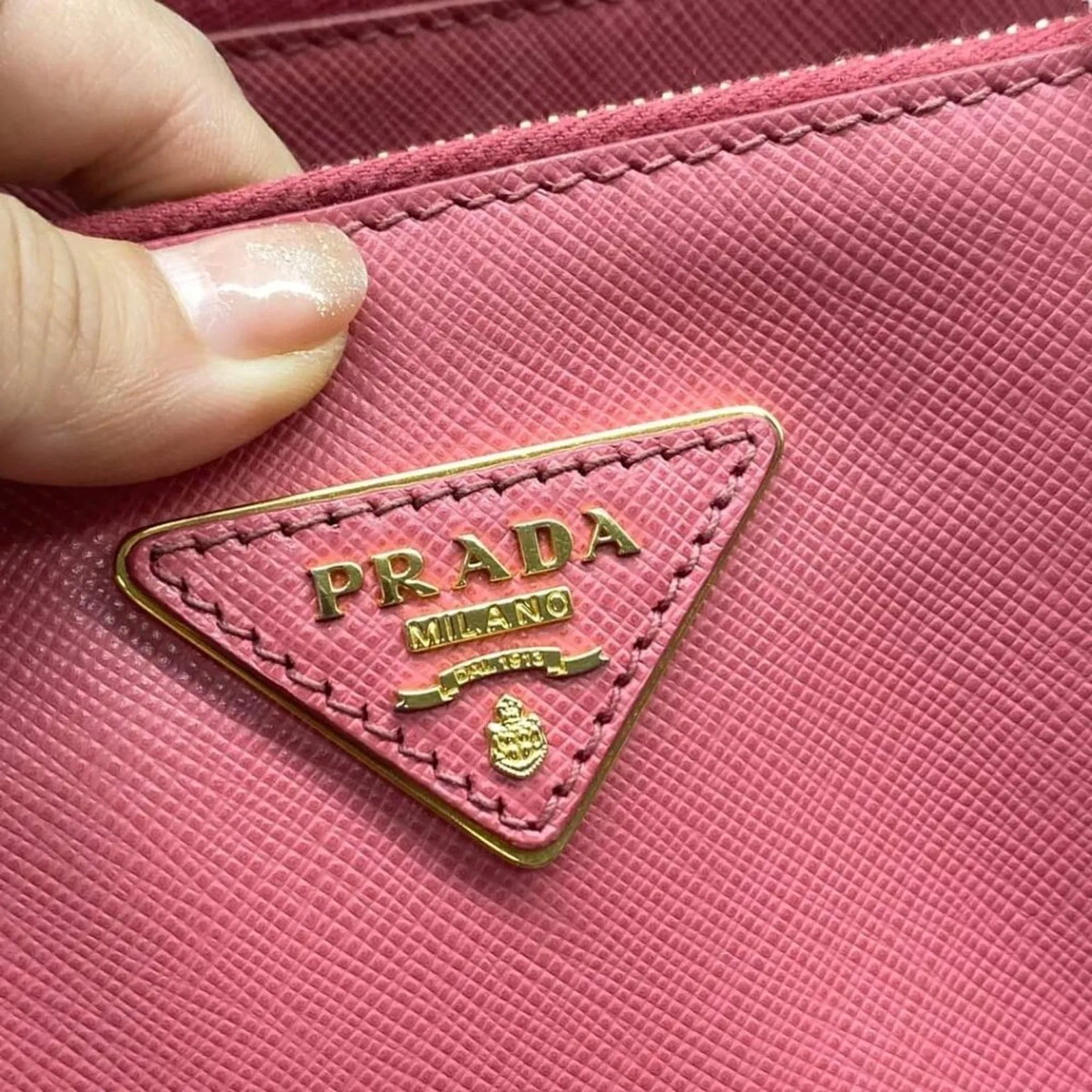 100% Authentic PRADA Galleria Leather Satchel