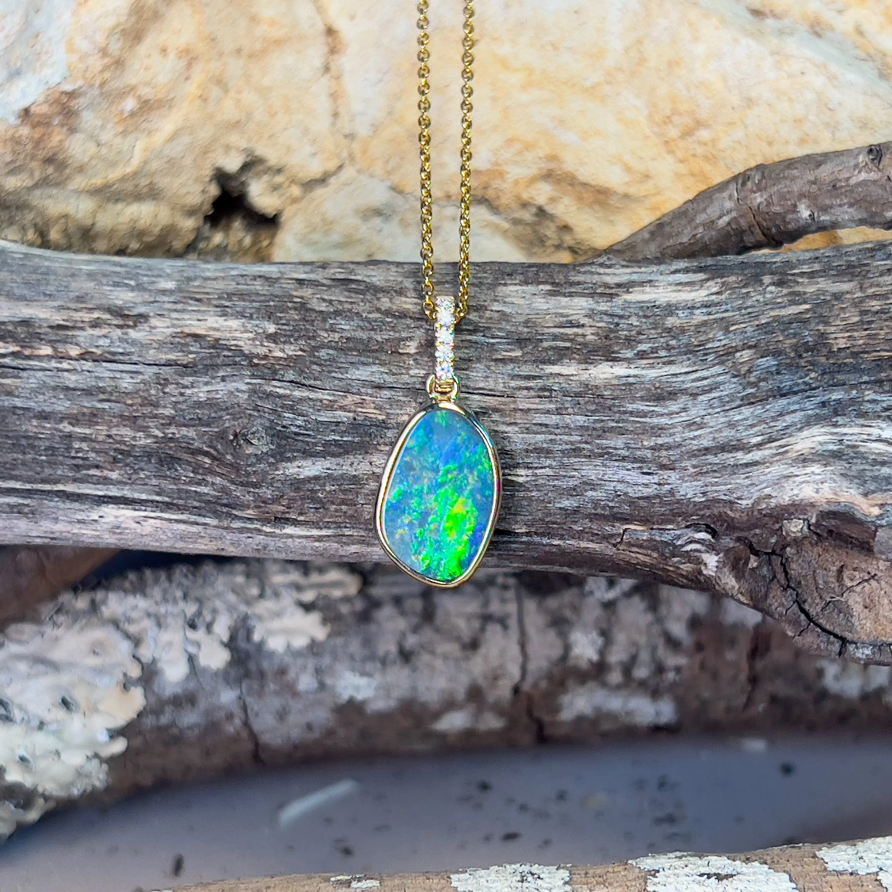 14kt Yellow Gold 3.01ct Opal Green doublet and diamond pendant