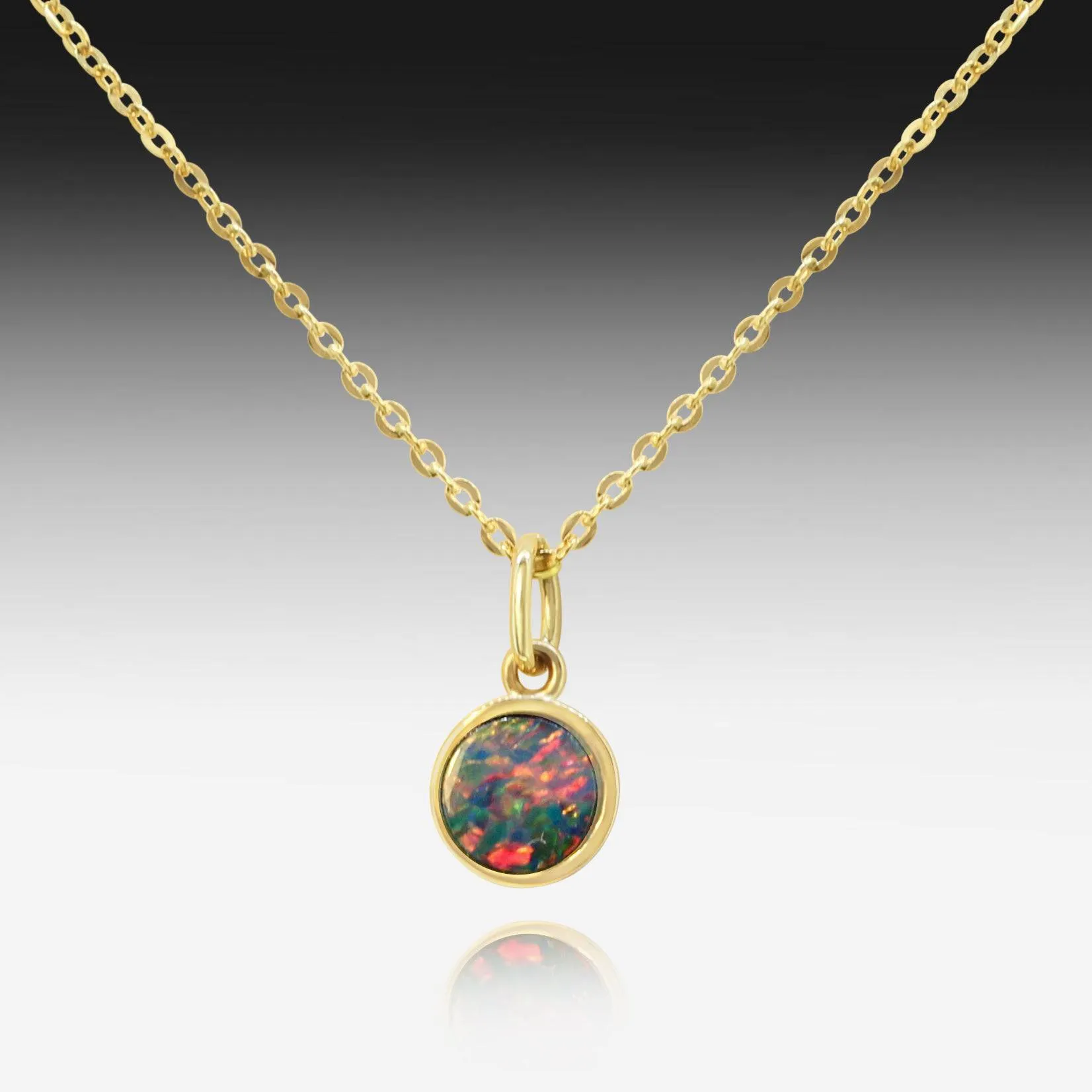 14kt Yellow Gold round Opal pendant