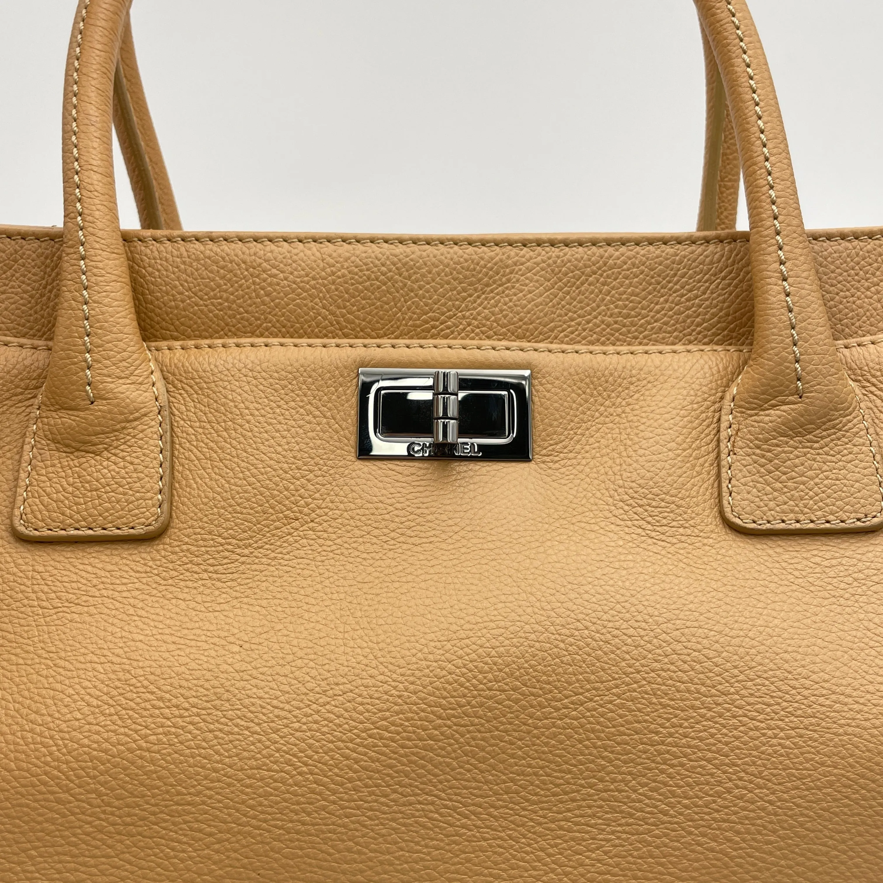 2.55 Beige Tote Bag in Calfskin, Silver hardware