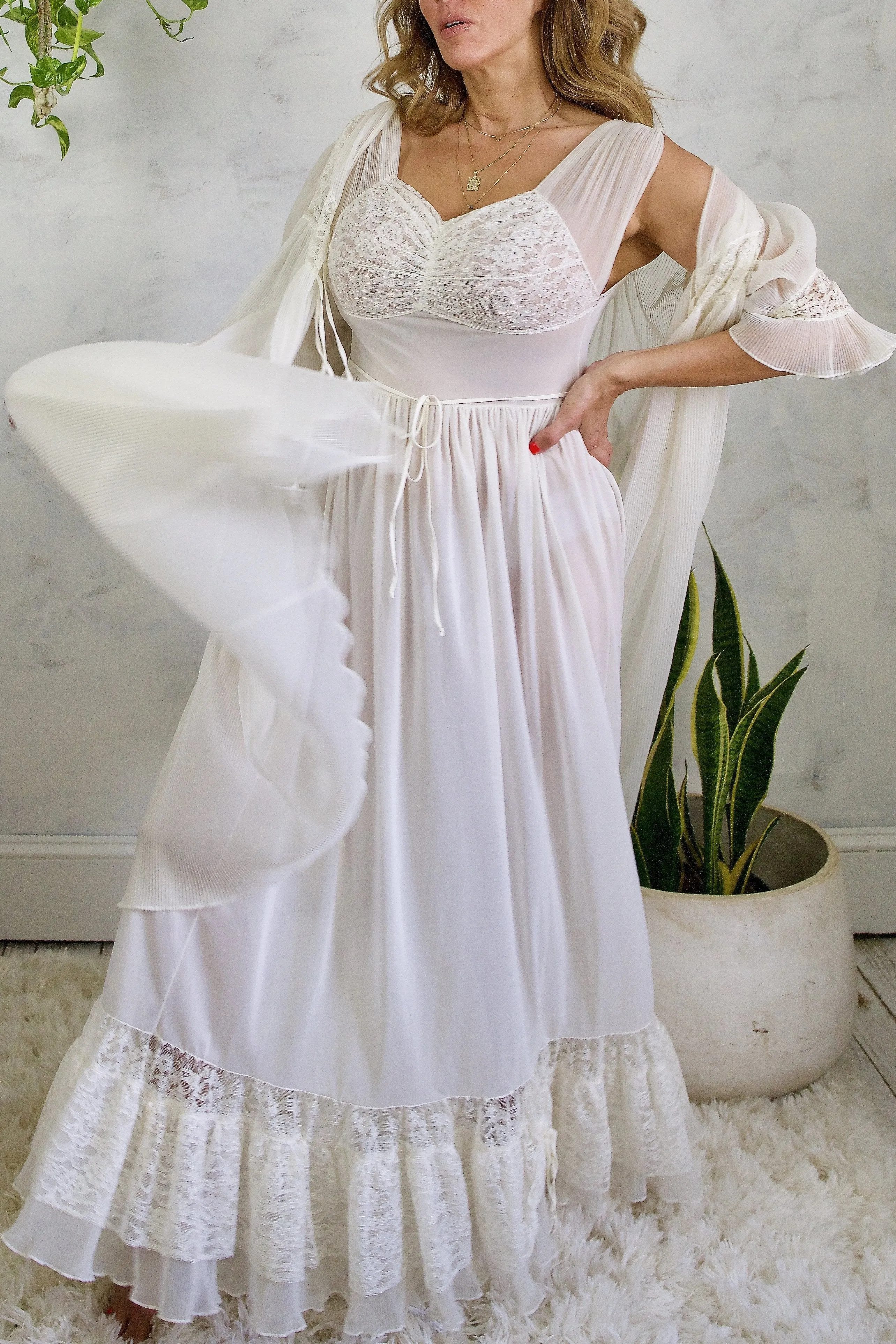 50's Ethereal Lace Frothy Peignoir Set