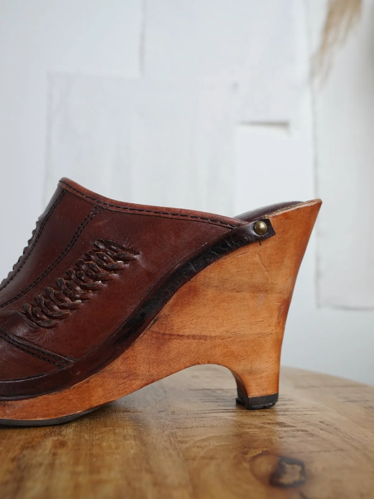 70's Cognac Braided Leather Platform Clogs | 7.5