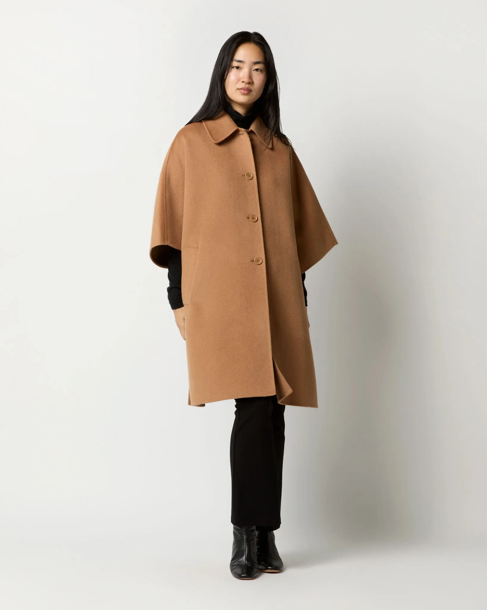 739 Mod Coat in Camel