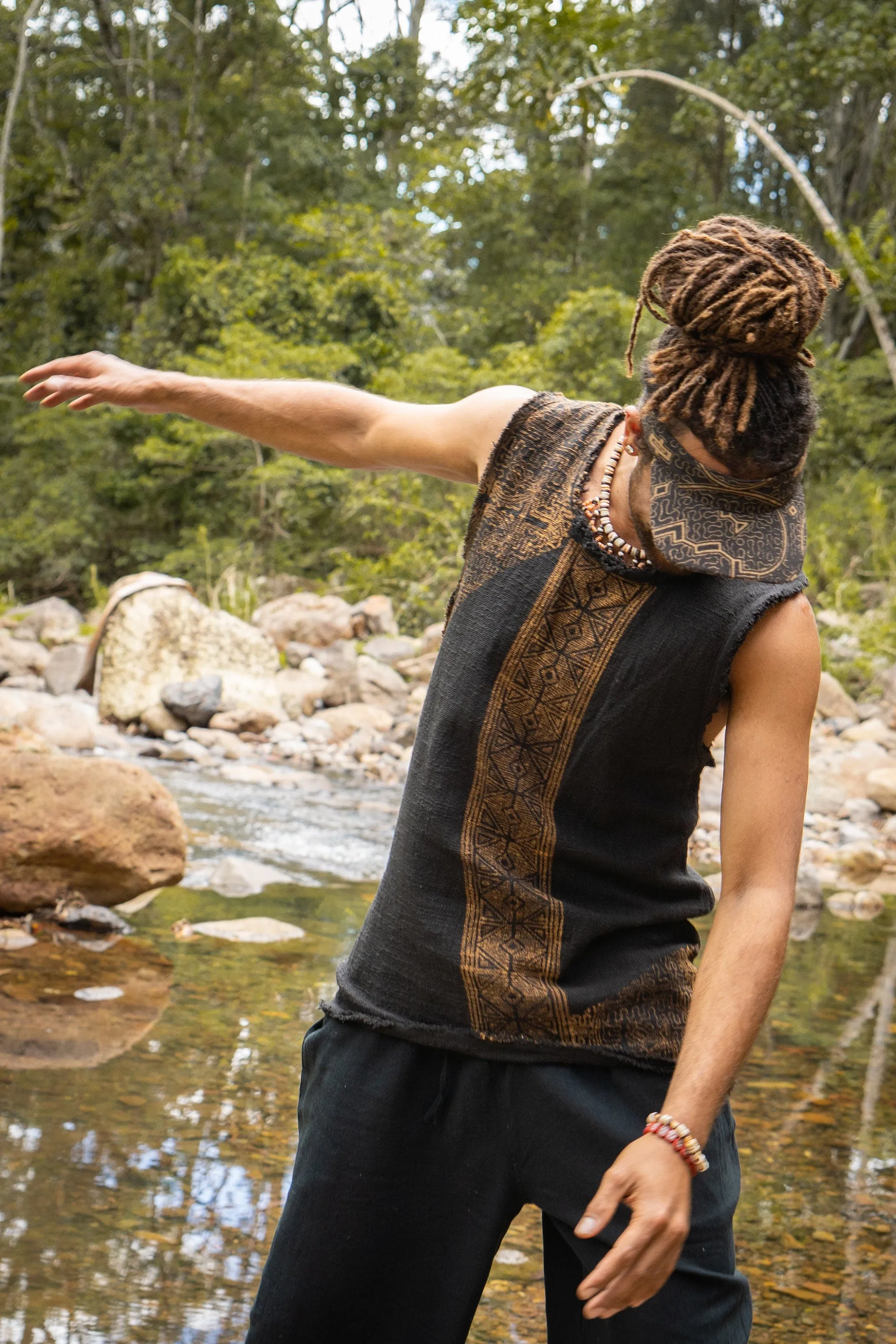 AKAU Tank Top Brown Sleeveless Shirt Shipibo Block Printed Handmade Natural Muscle Cotton Shamanic Tribal Festival Ceremony Ritual AJJAYA