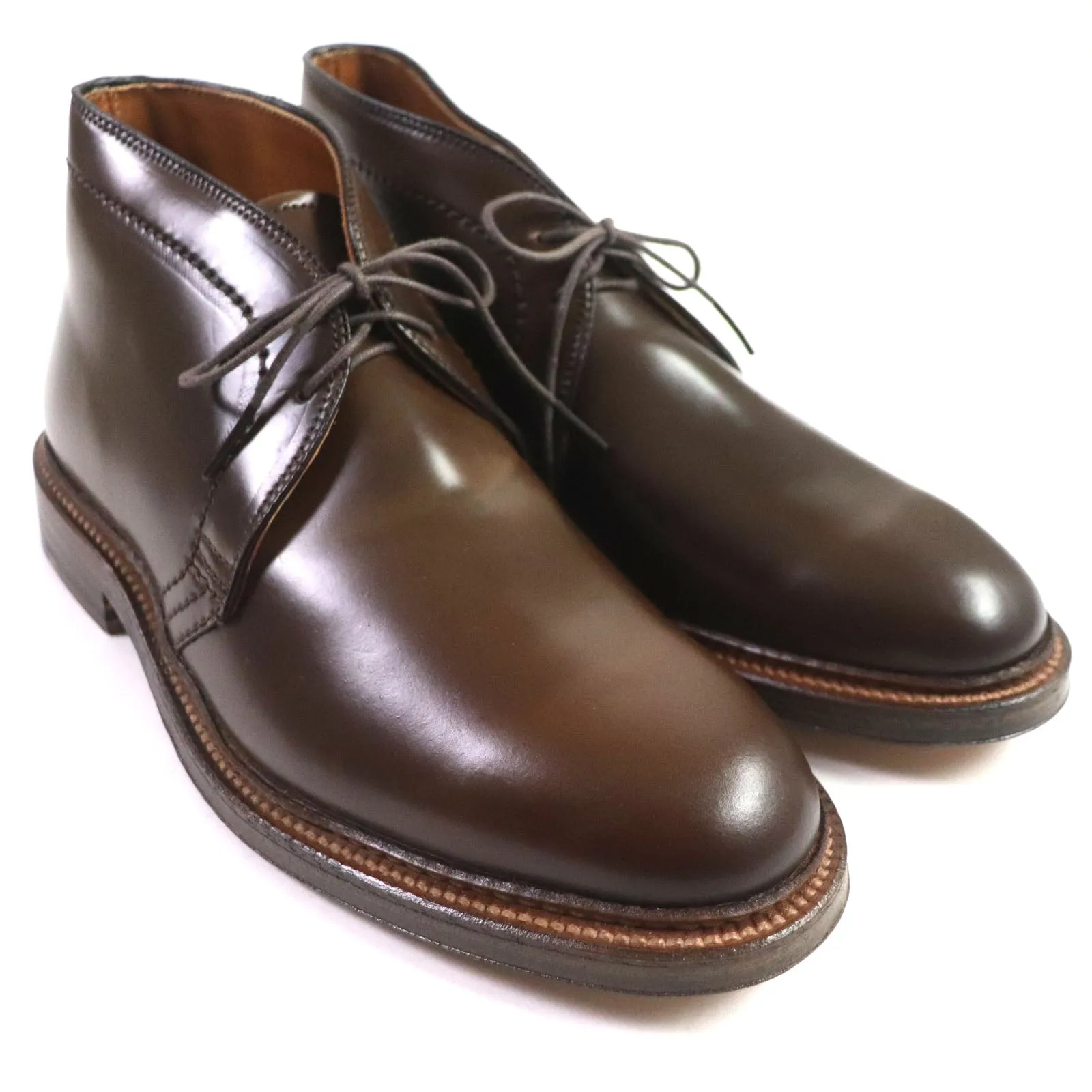 Alden Cordovan Leather Chukka Boots Brown