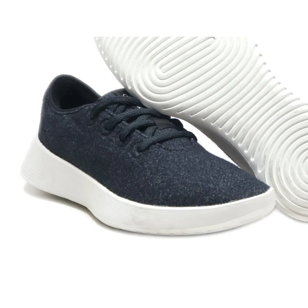 Allbirds Runner 2 Sport Shoes Wool Black Colour For Women