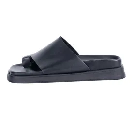 Alohas Flat Sandals Leather Black Colour For Women