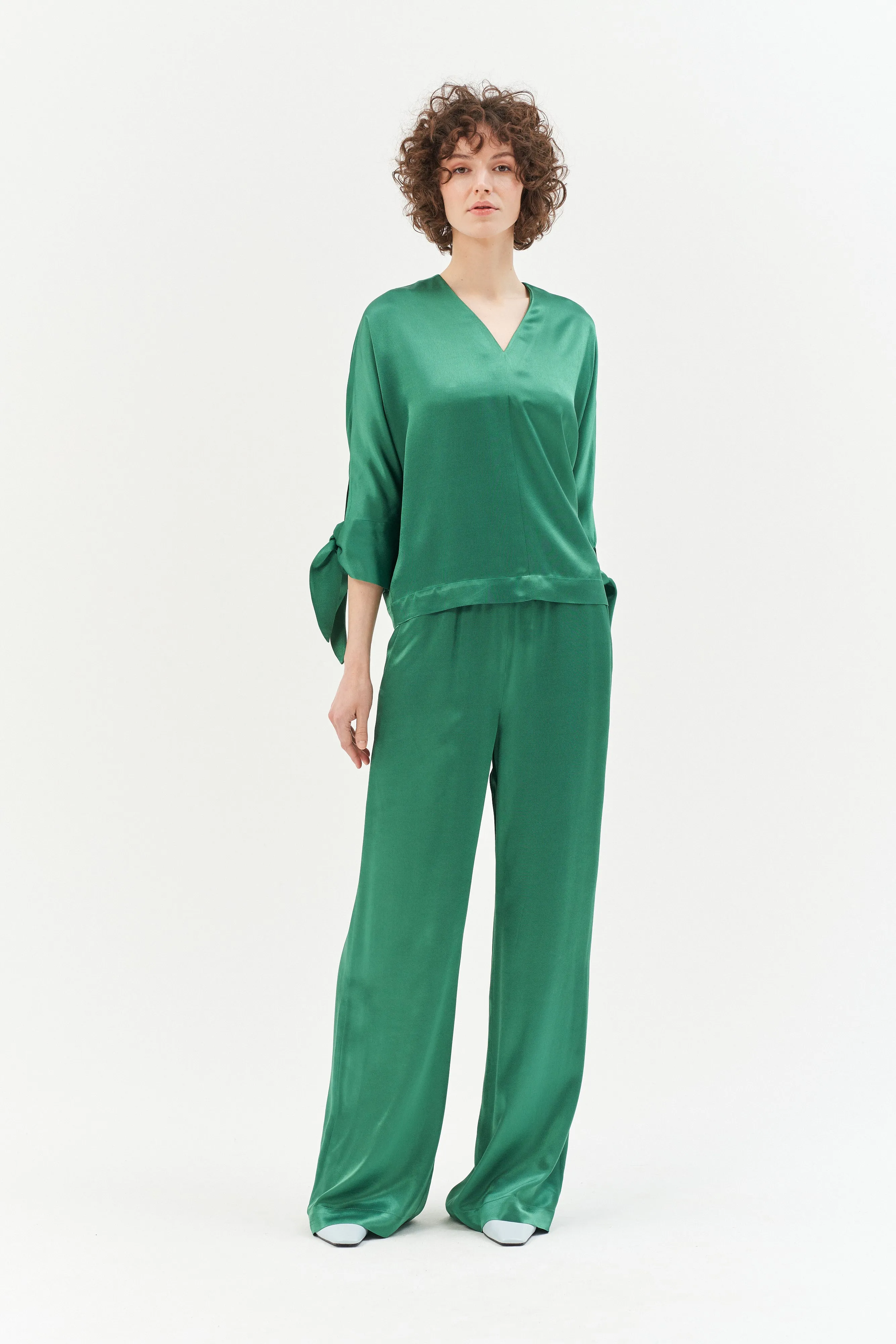 AMAZON GREEN FLARED VISCOSE TROUSERS