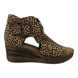 ANIMAL PRINT SANDALS HEELS WEDGE by PIERRE DUMAS Size:8