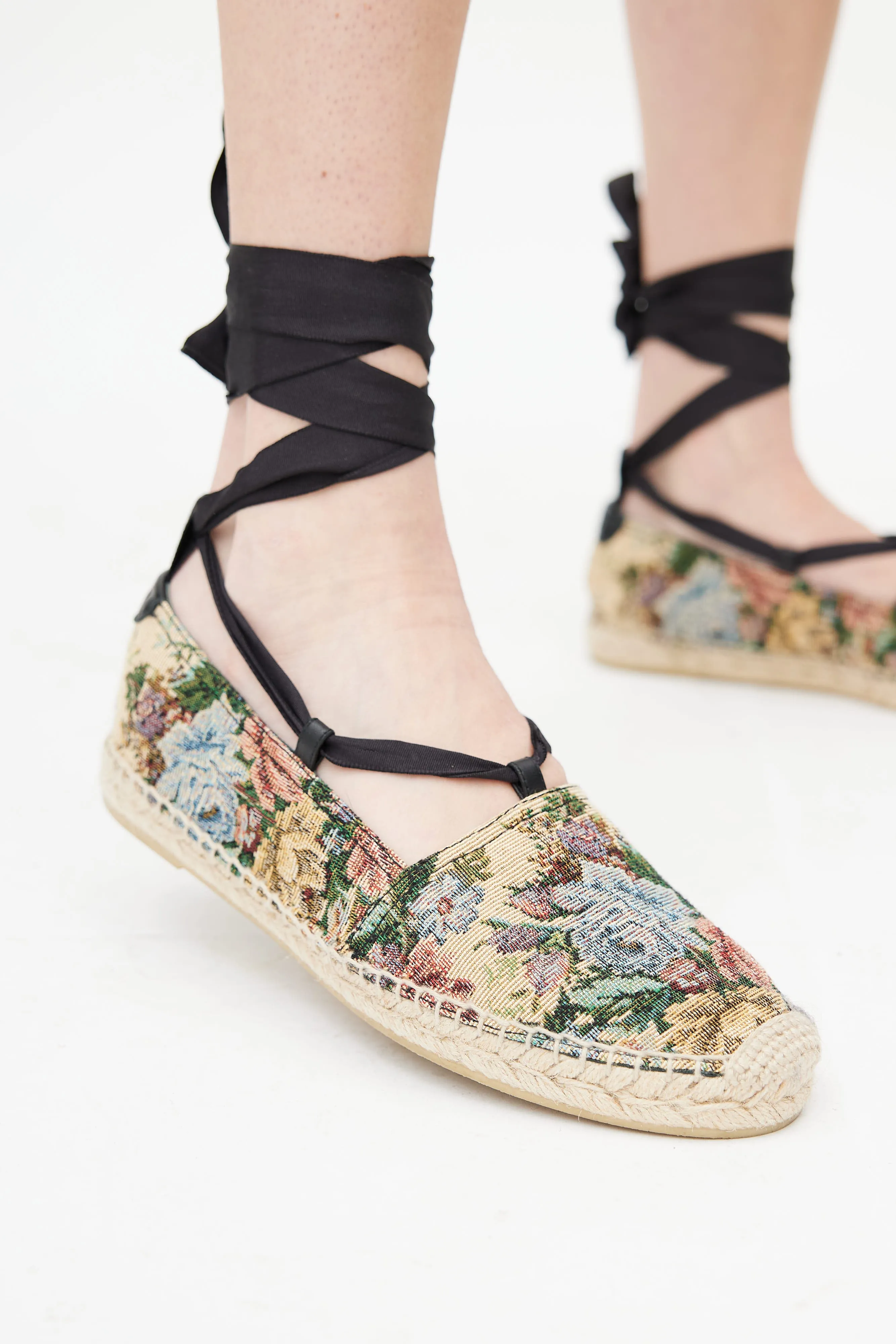 Beige & Multicolour Woven Floral Espadrille