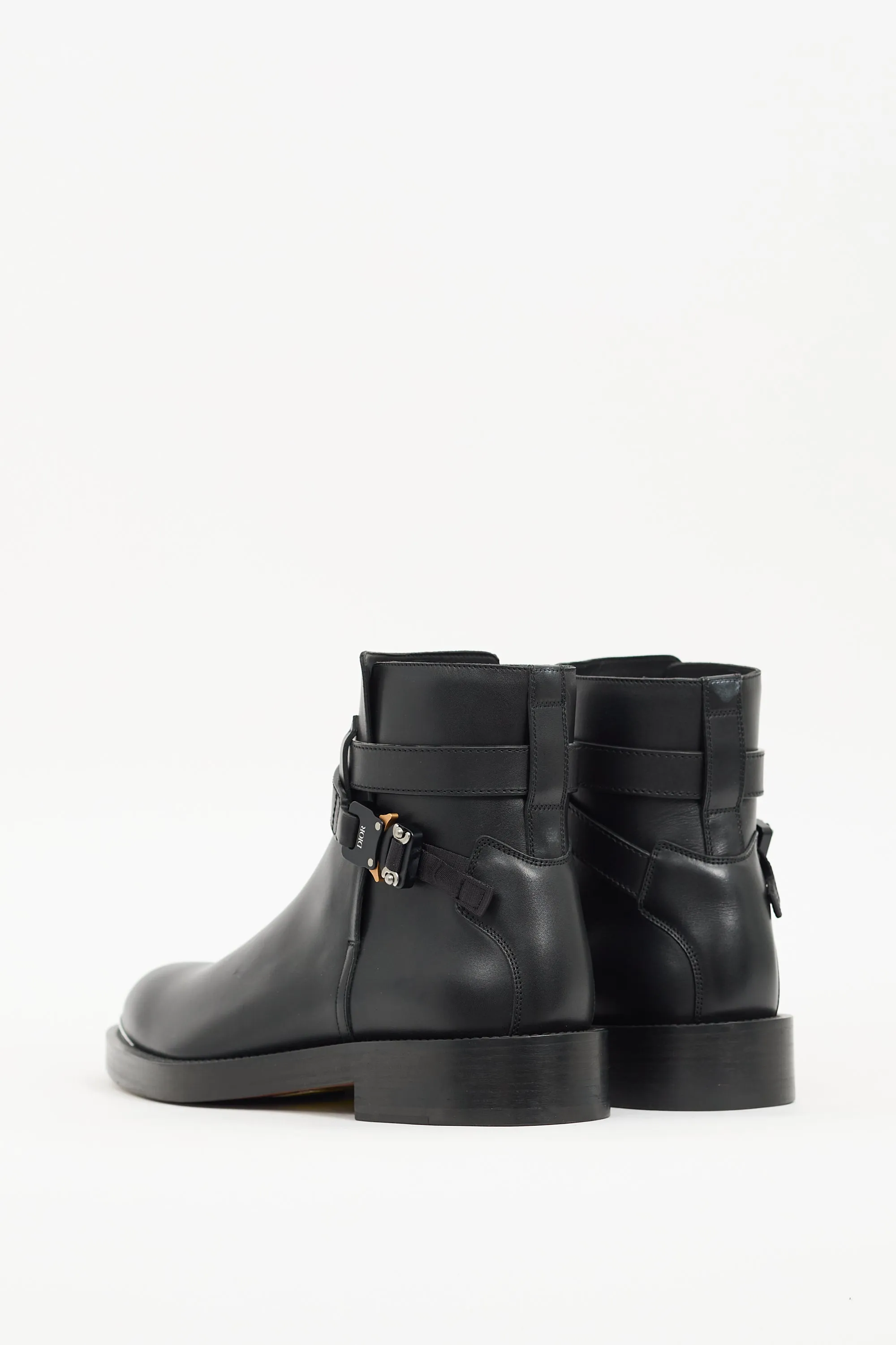 Black Leather Evidence Buckle Boot