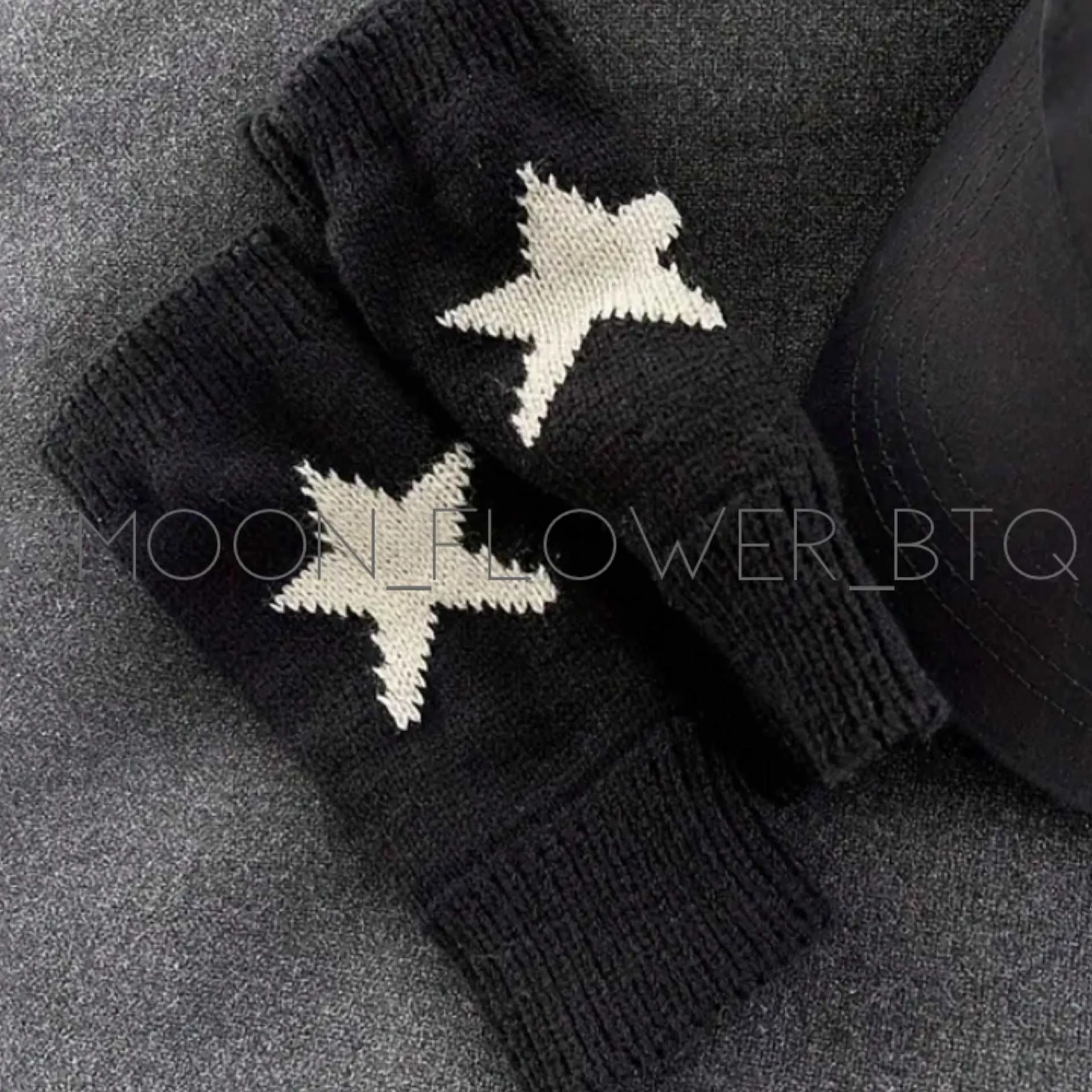 Black Star Knit Fingerless Winter Gloves