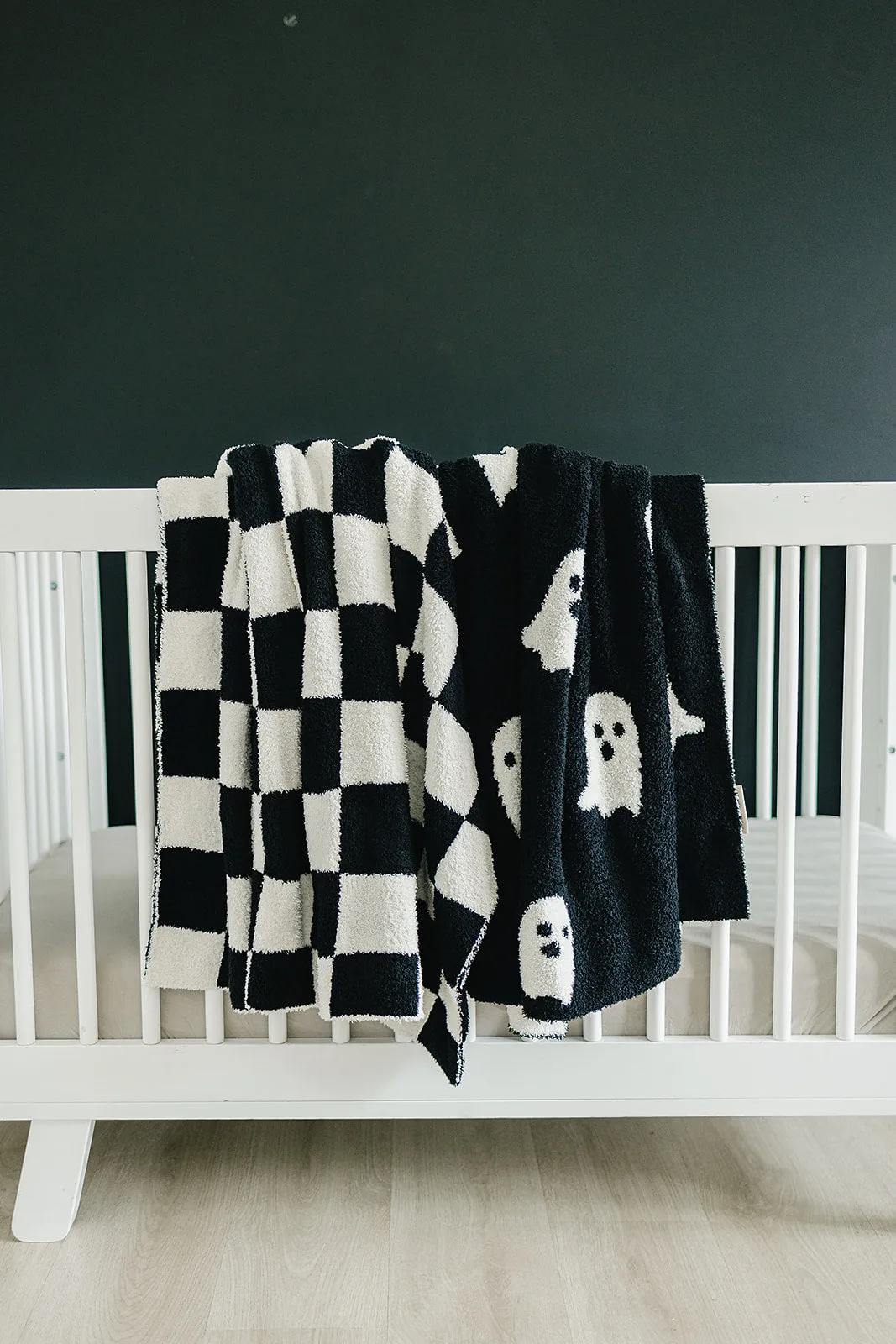 Black   White Checkered Plush Blanket