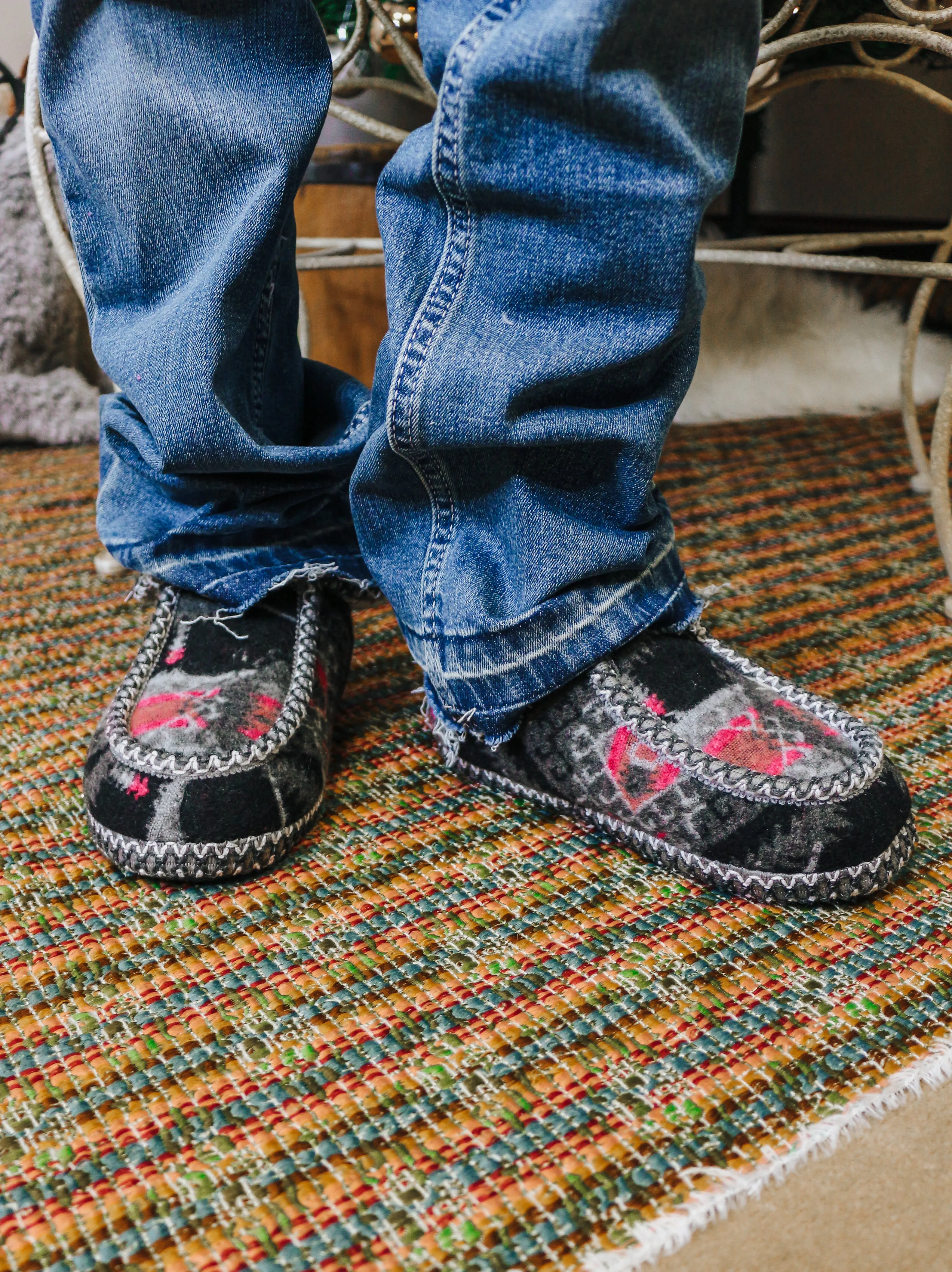 Blazin Roxx Black & Pink Western Girl's Slippers