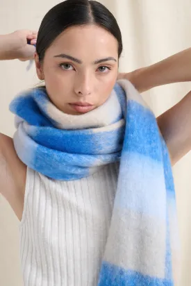 BLUE   WHITE CHECK FLUFFY SCARF