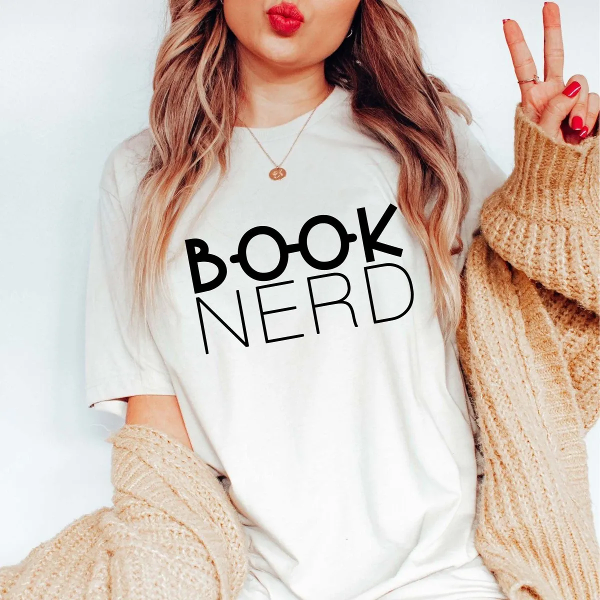 BOOK NERD TEE