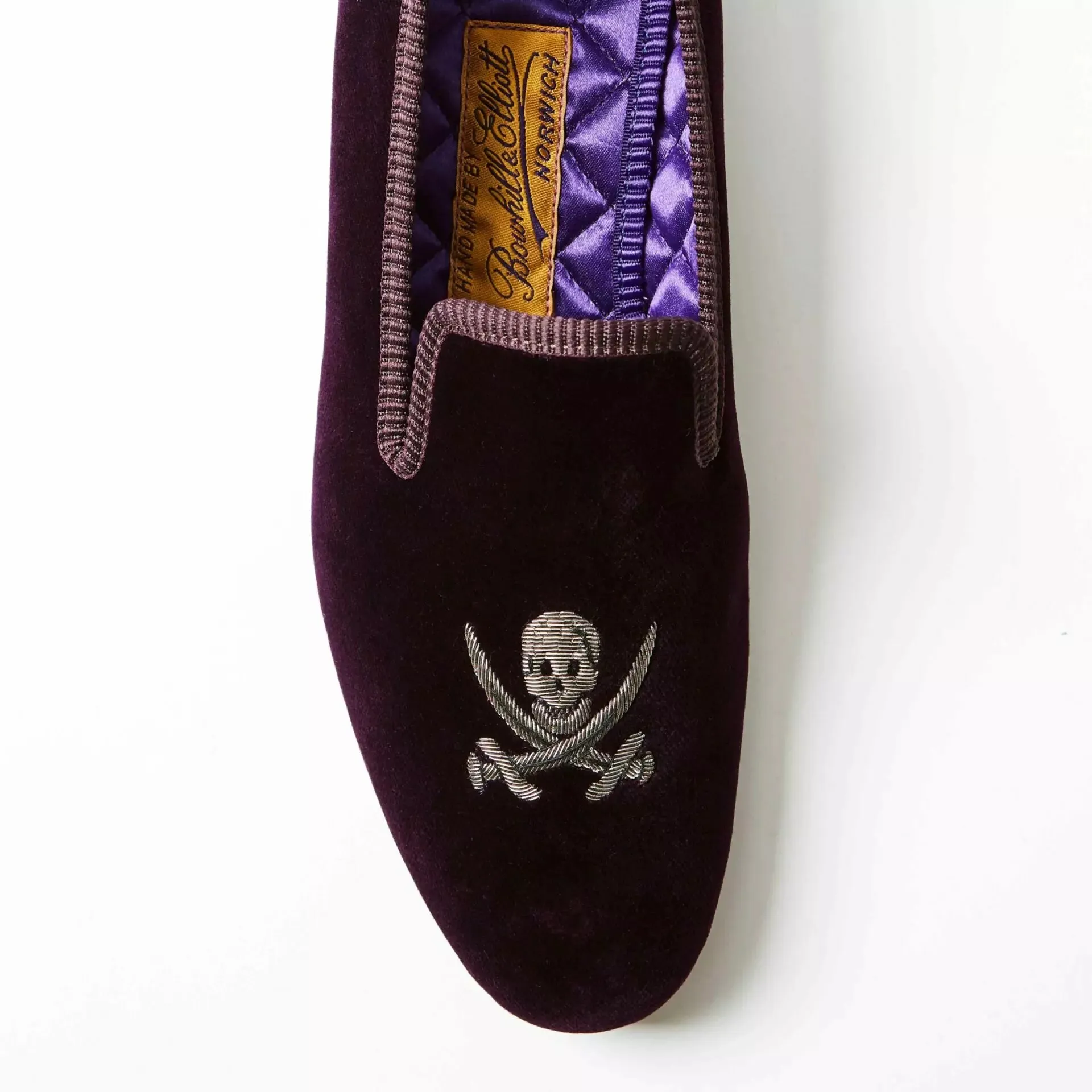 Bowhill & Elliot Regal Velvet Albert Slippers with Embroidered Skull & Sabers