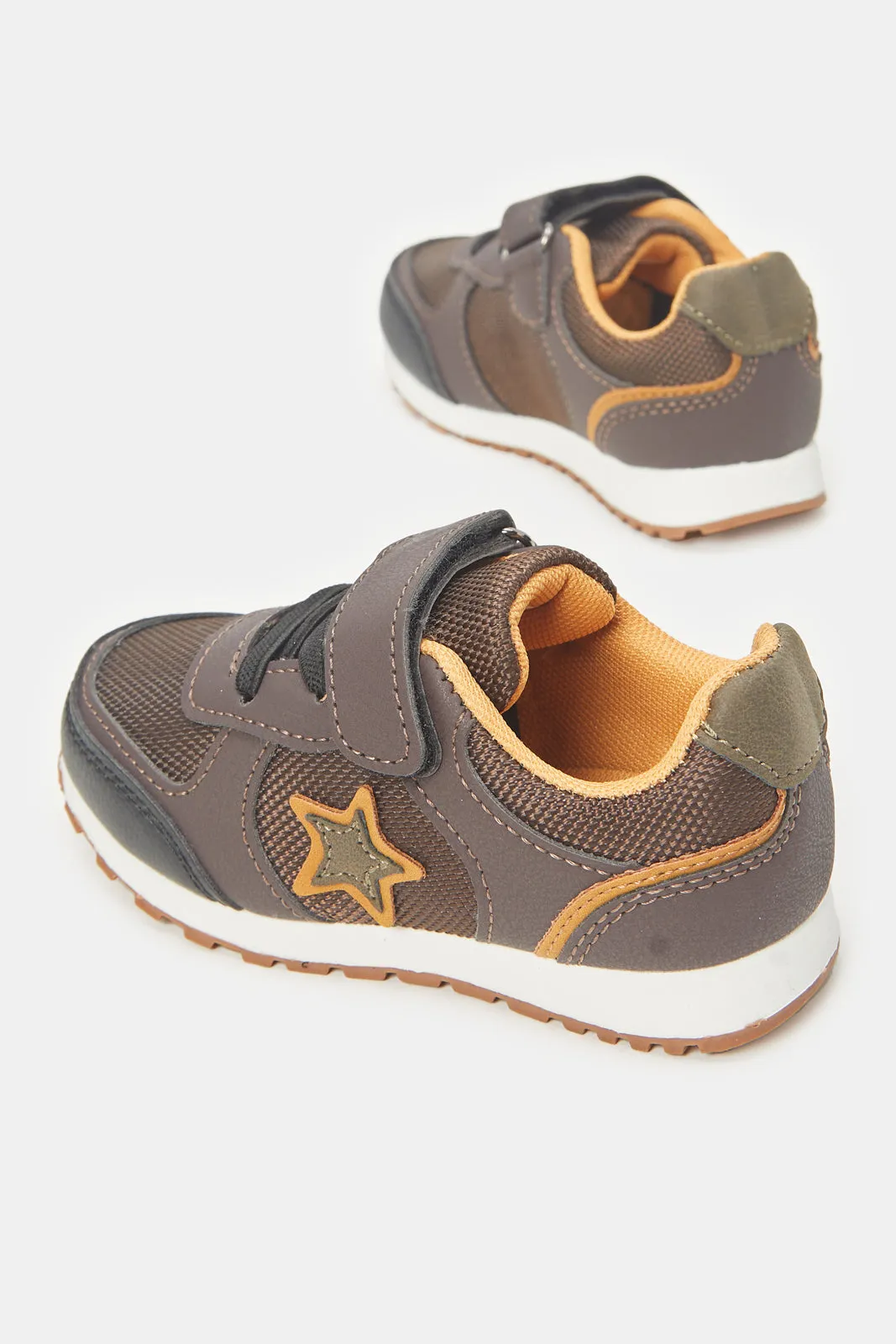 Boys Brown Star Patch Slim-Runner