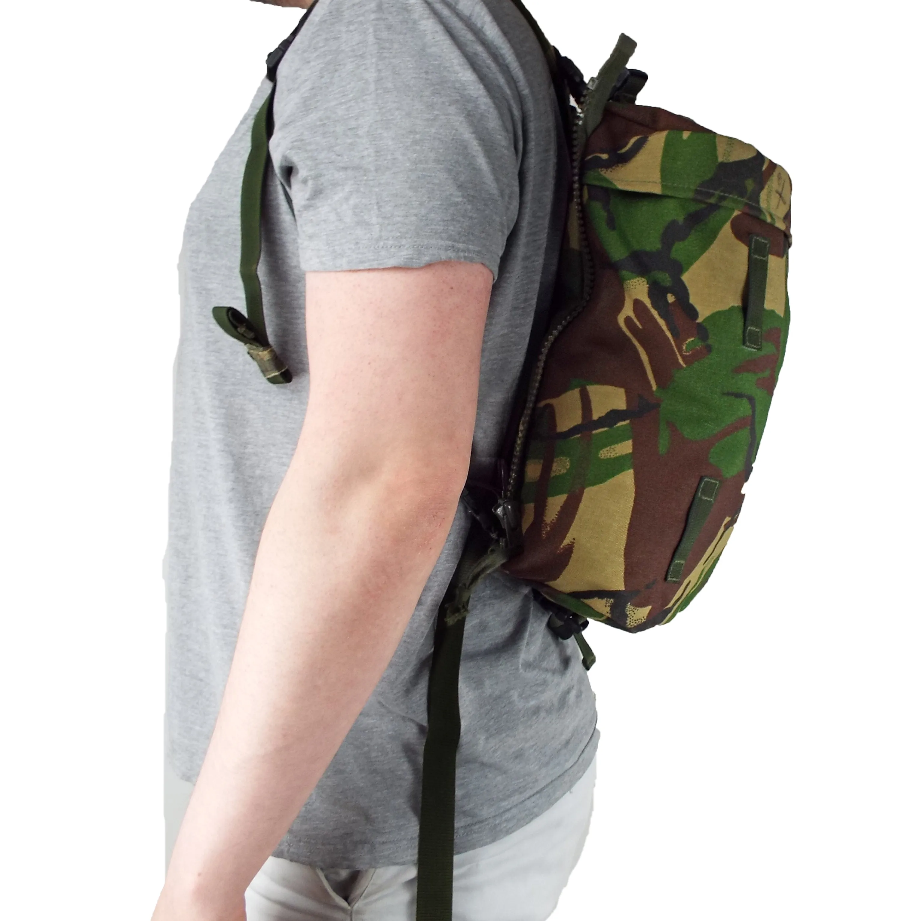 British Woodland Camo Day Pack - back pack - Rucksack side pockets