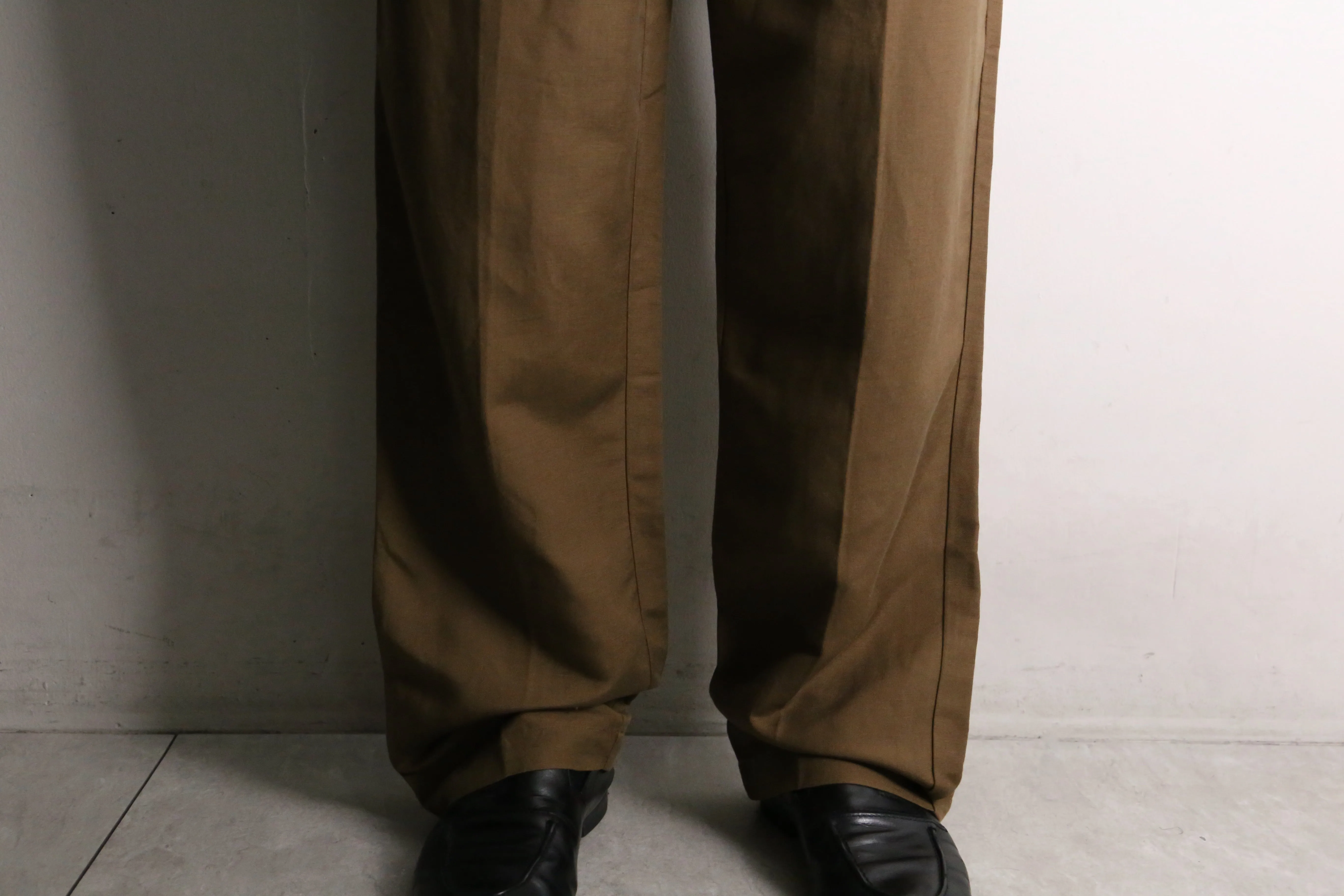 brown linen × rayon easy pants