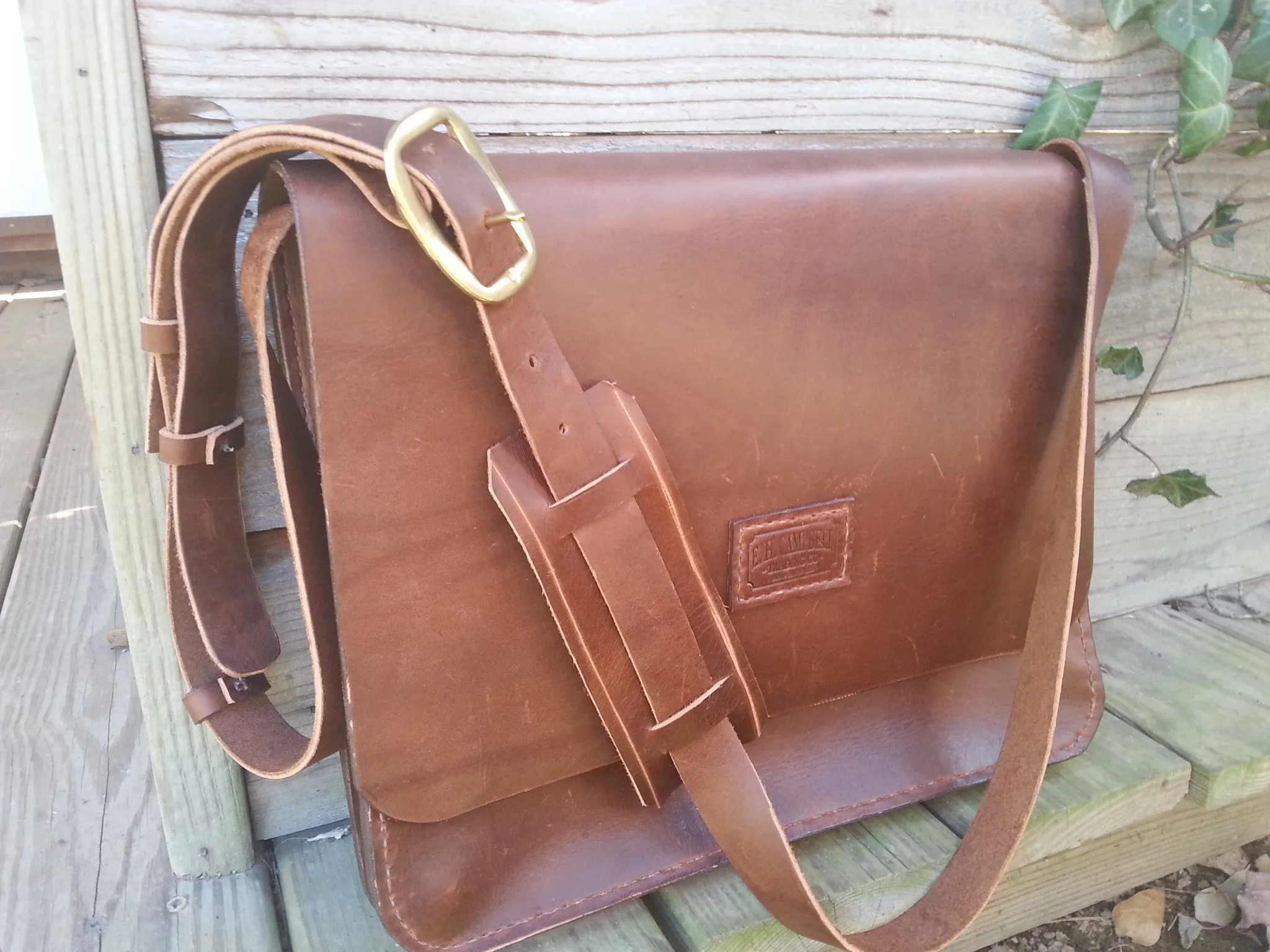 Campbell's Classic Leather Messenger Bag