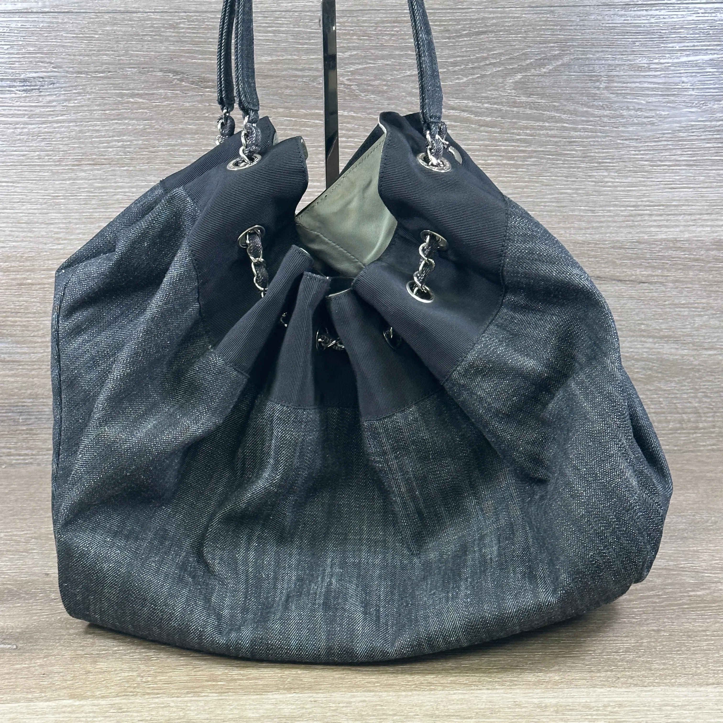 Chanel Coco Cabas Denim Hobo XL