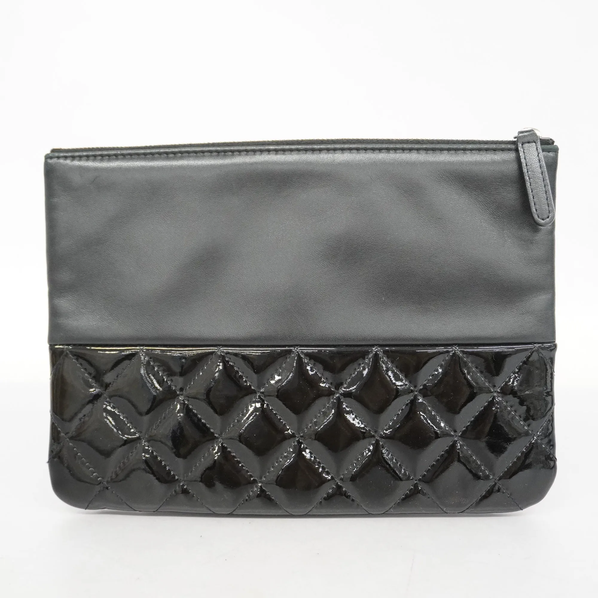 CHANEL  Matelasse Women's Leather,Patent Leather Clutch Bag Black