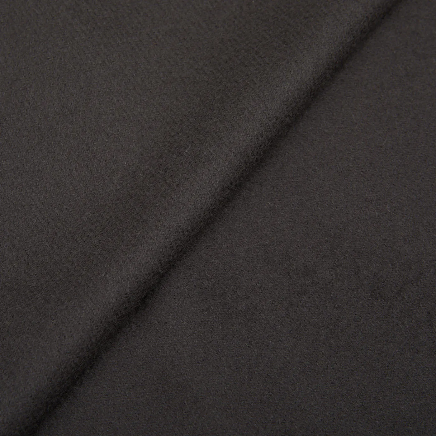 Charcoal Grey Cashmere Aeternum Scarf