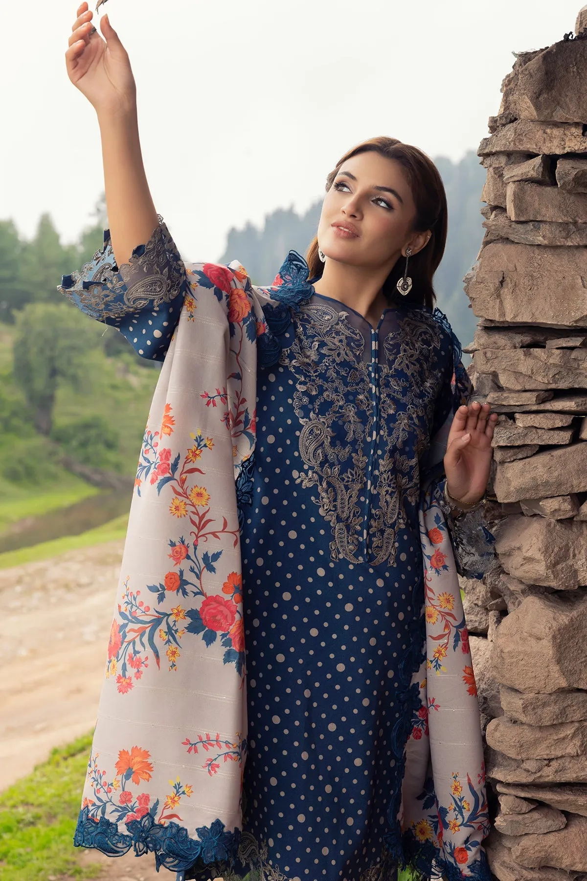 Charizma Combination Fall/Winter with Embroidered Shawl – CCW4-06