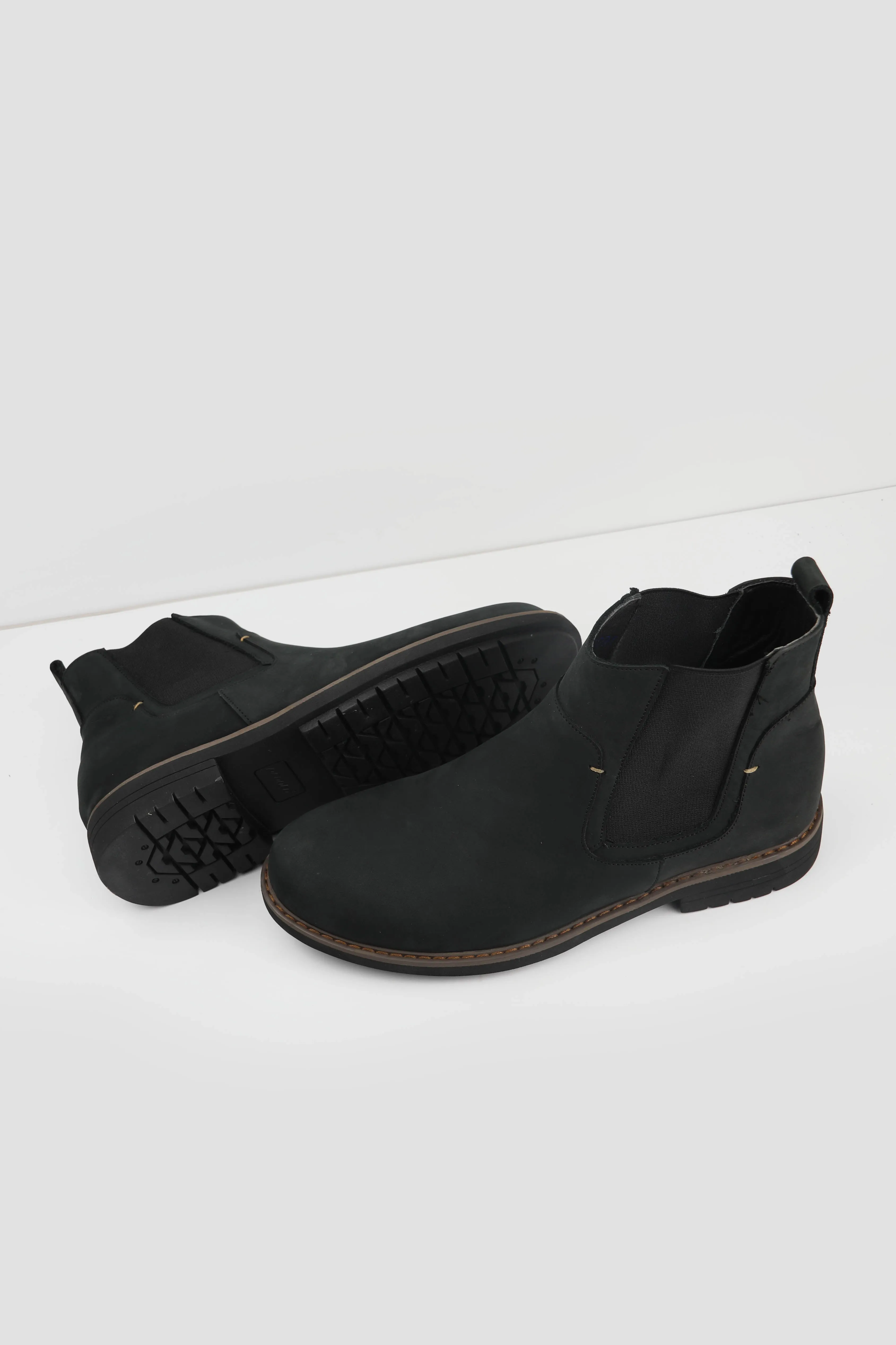 Chelsea Boot