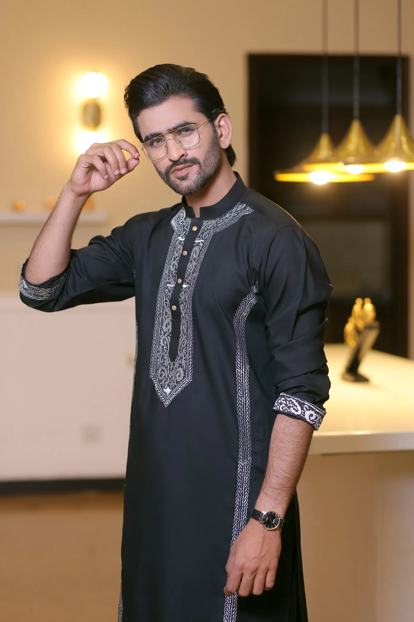 CK 711 Black Kurta Pajama Design