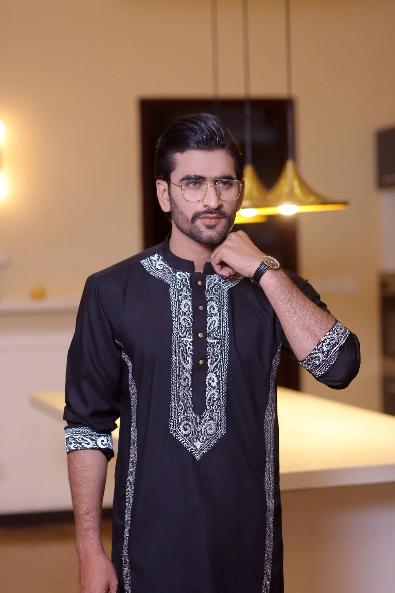 CK 711 Black Kurta Pajama Design