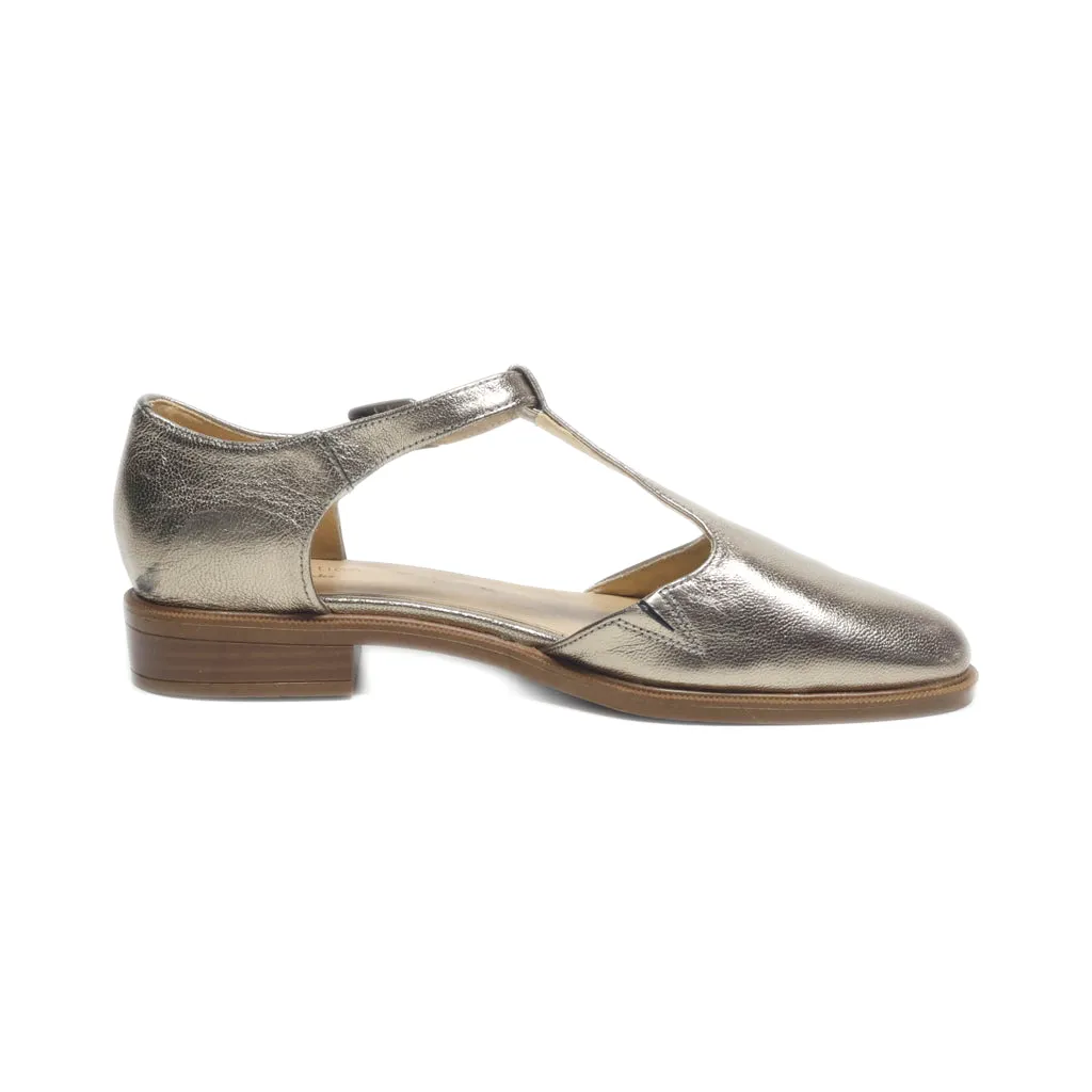 Clarks Flat Sandals Leather Gold Colour For Women