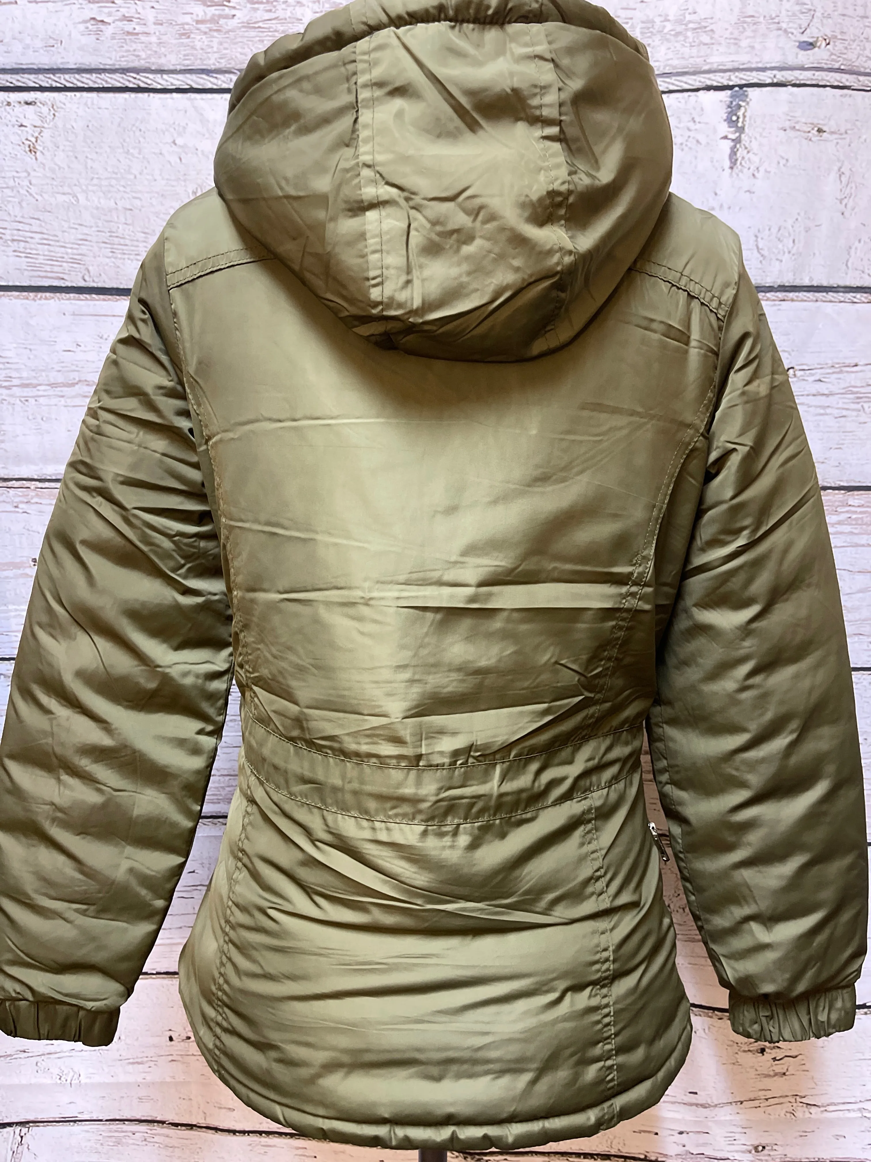 Coat Parka By Clothes Mentor In Green, Size: S