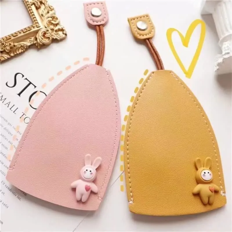 Creative Pull-out Cute Rabbit Leather Key Case