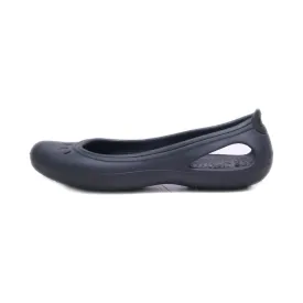 Crocs Flat Sandals Rubber Black Colour For Women