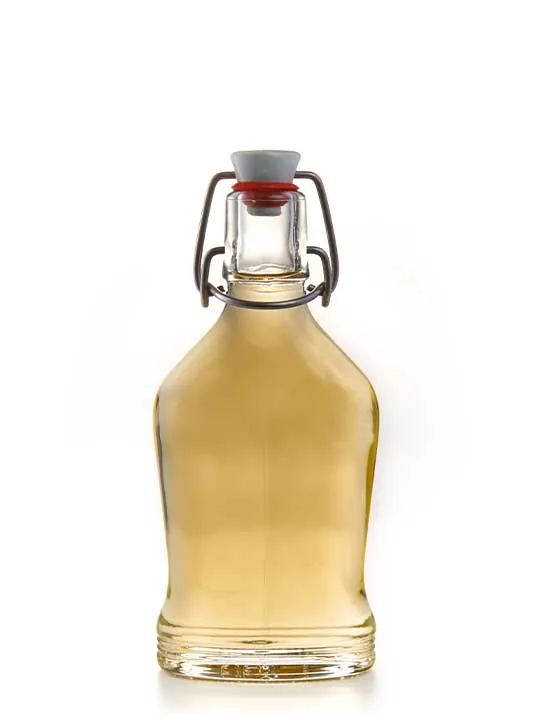 Curve Flask with FRUITY LIQUEUR