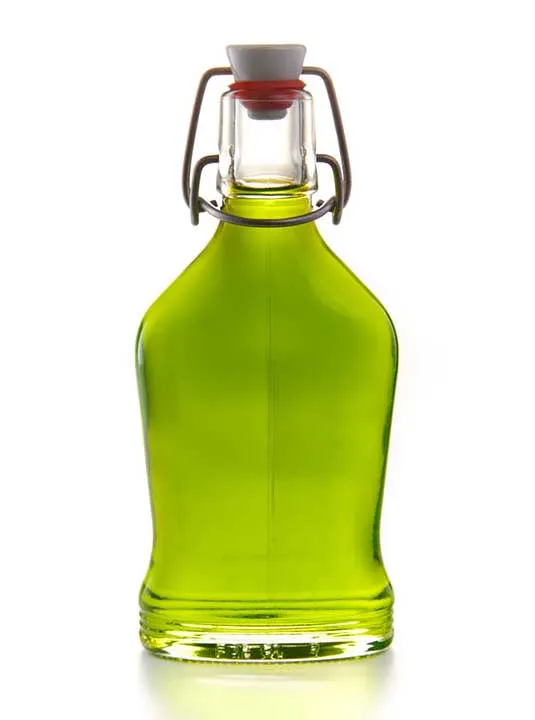 Curve Flask with FRUITY LIQUEUR