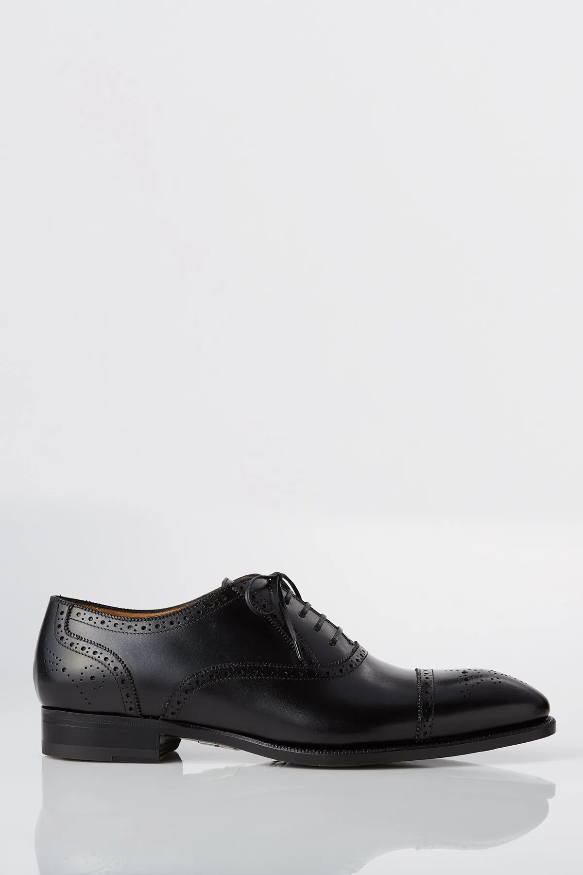 David August Leather Brogue Oxford in Black