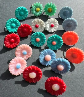 Delightful Little 1940s Flower Clip-on Earrings - 1.8cm wide.