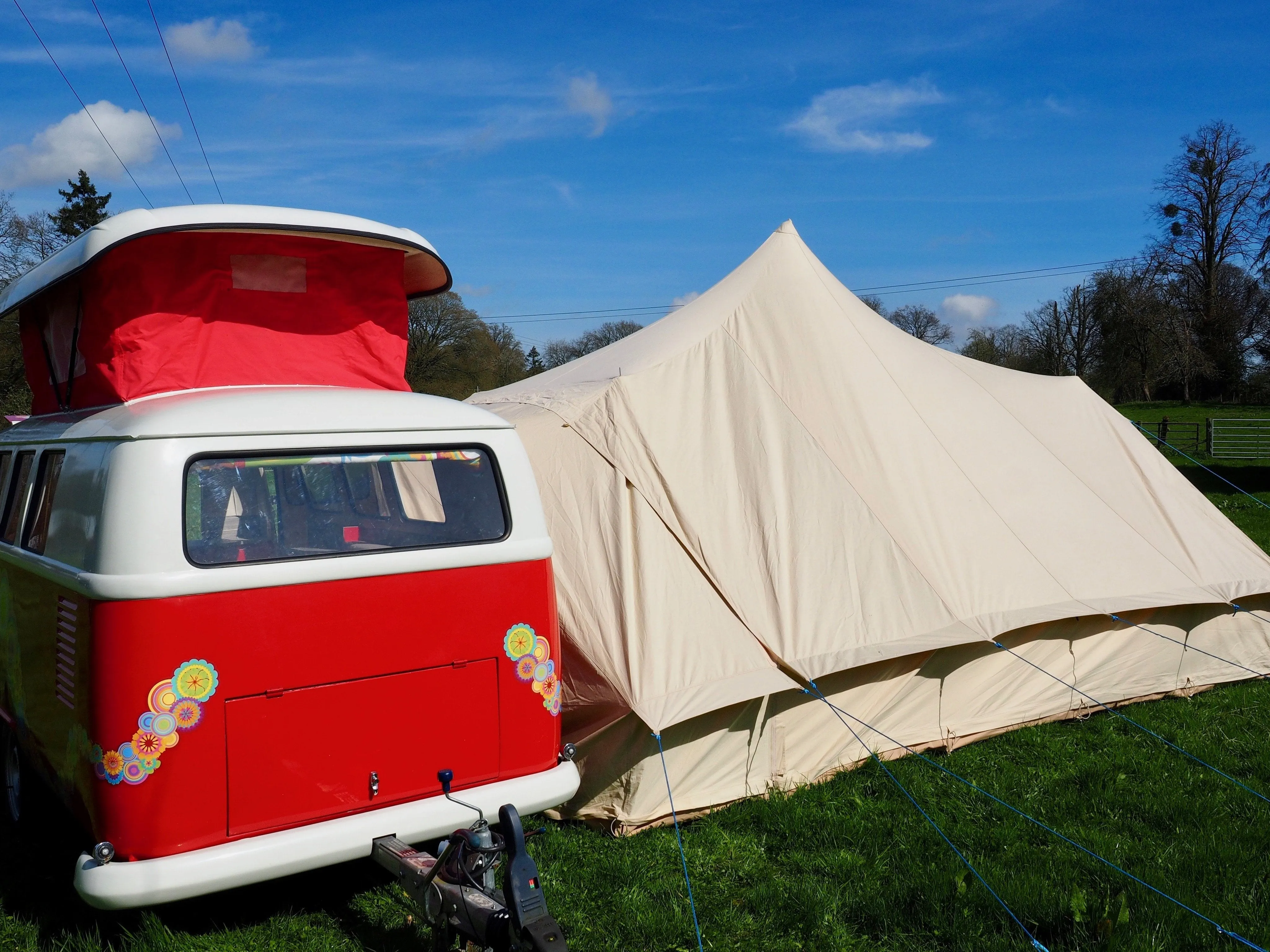 DubPod ™ Adventurer- 5m x 4m Drive Away Camper Van Bell Tent Canvas Awning