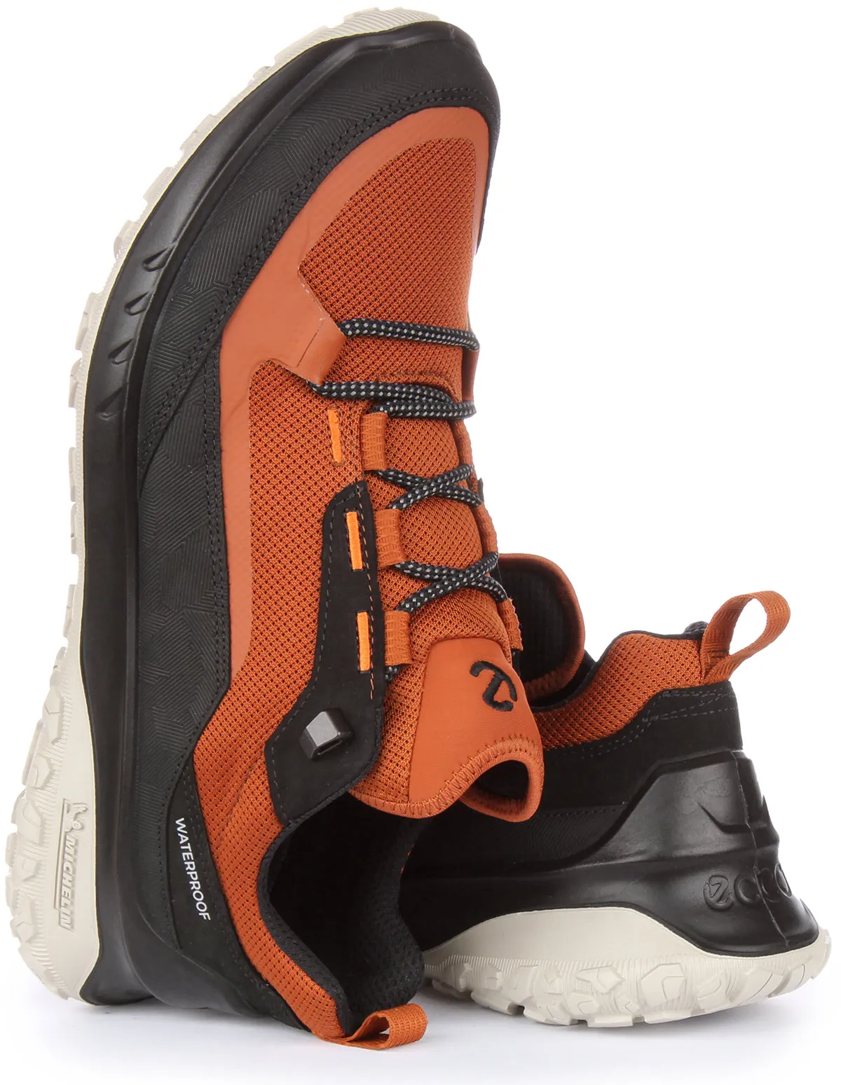 Ecco Ult-Trn Waterproof M In Black Brown For Men