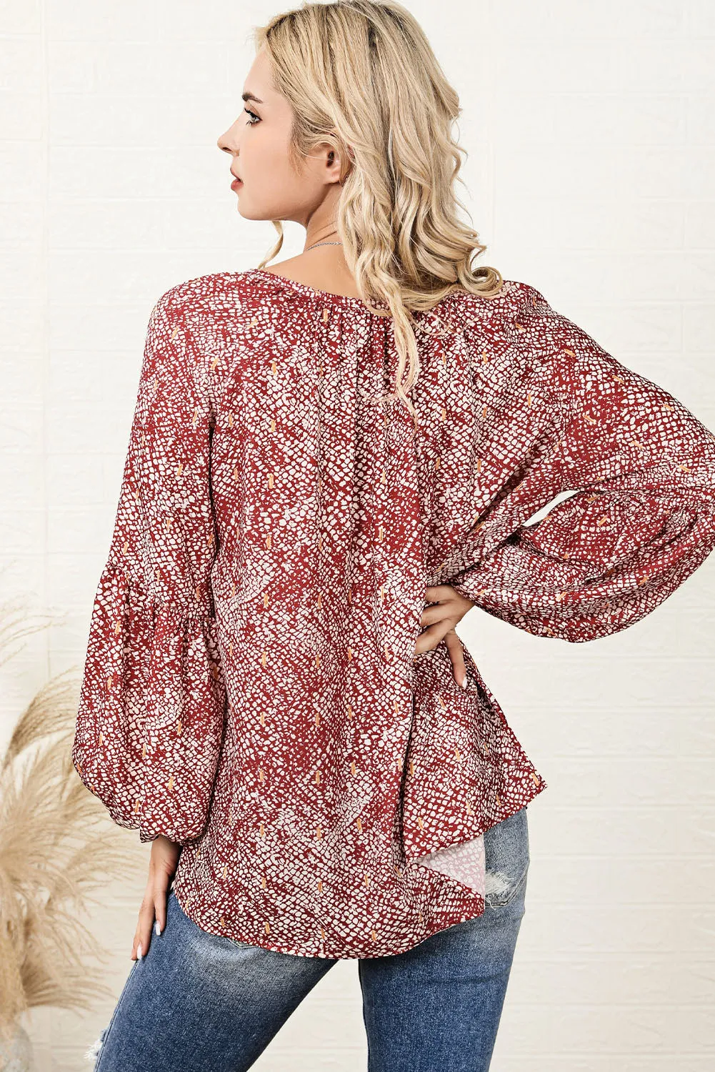 Elegant Red Abstract Lantern Sleeve Top