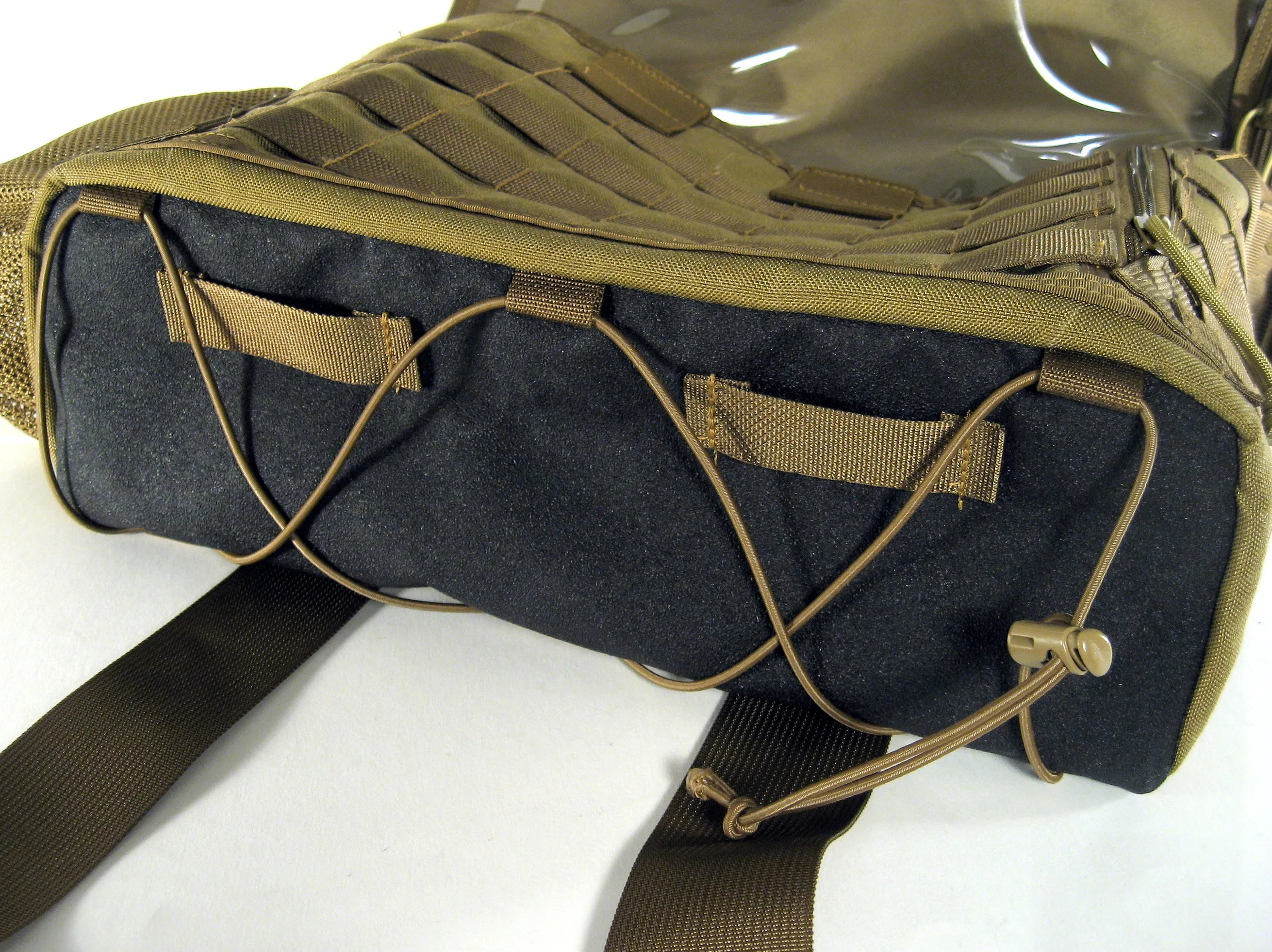 Emissary Messenger Bag