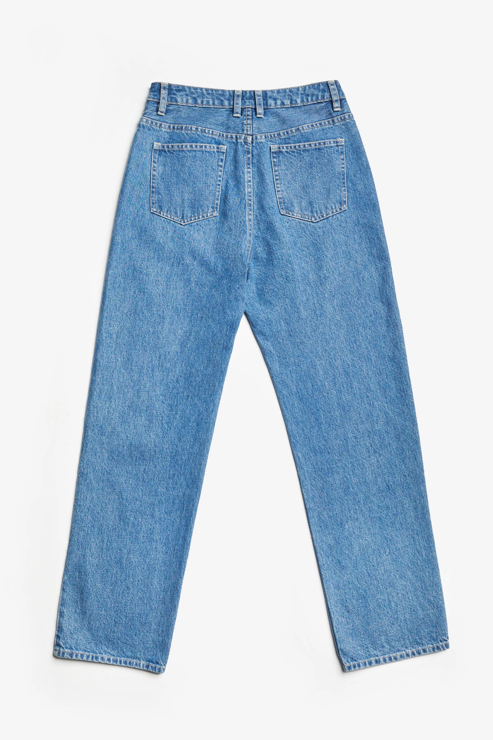 Evade Straight Leg Jean Mid-Wash