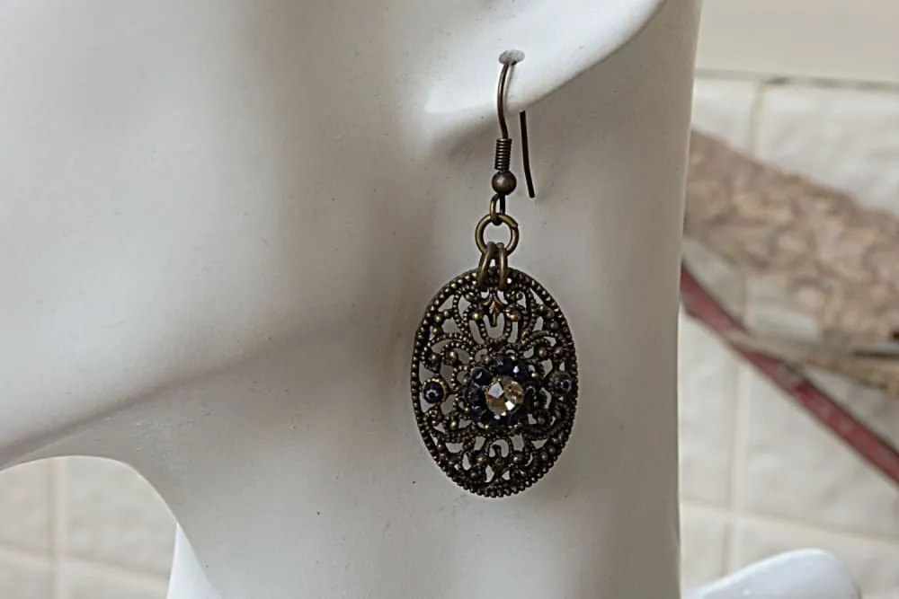 Filigree drop earrings