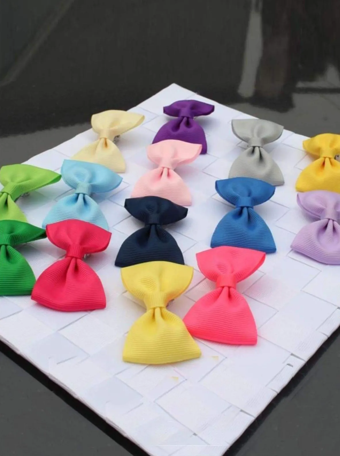 Girls Mini Bow Tie Hair Clips ( Multiple Color Options)