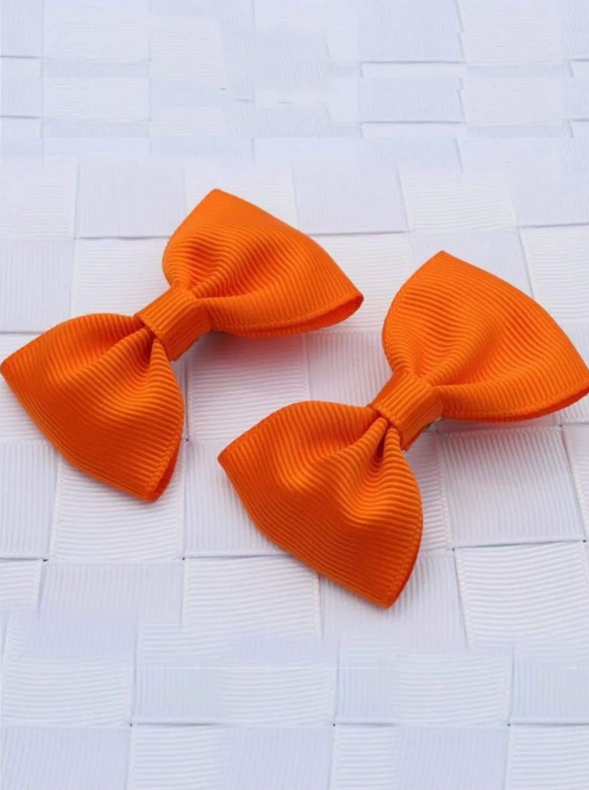 Girls Mini Bow Tie Hair Clips ( Multiple Color Options)